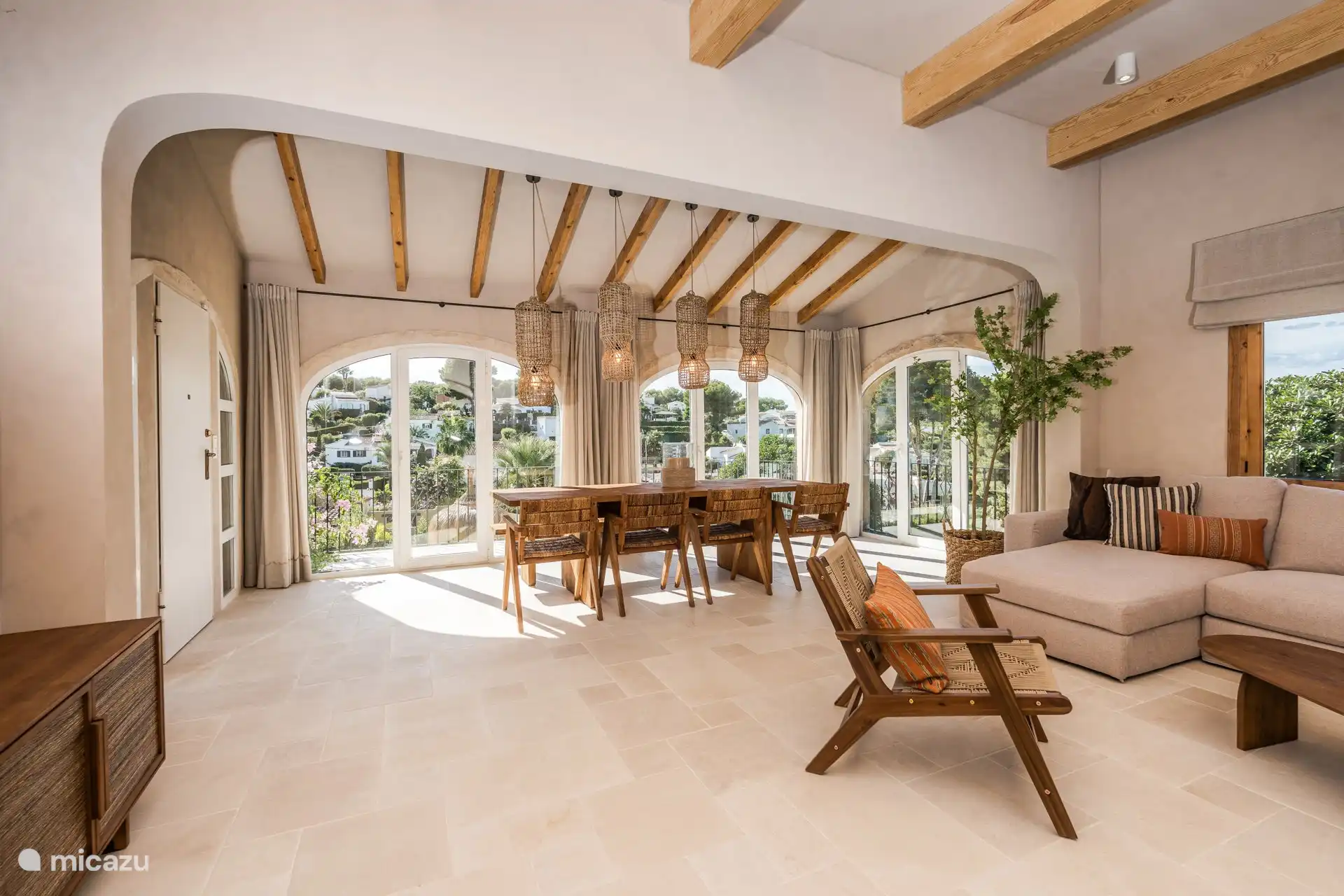 Charakteristische runde Fenster. 