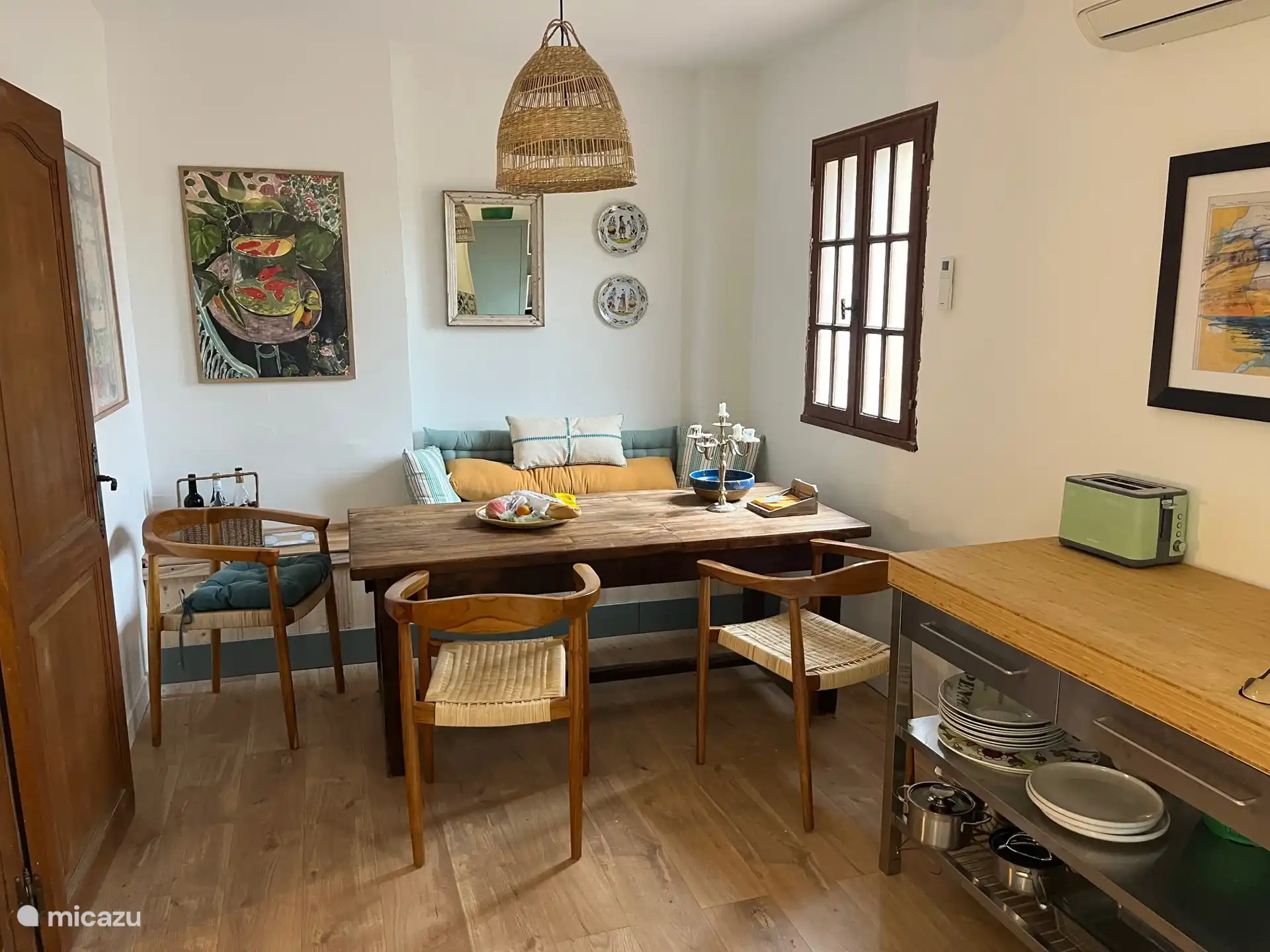 Comedor en la cocina