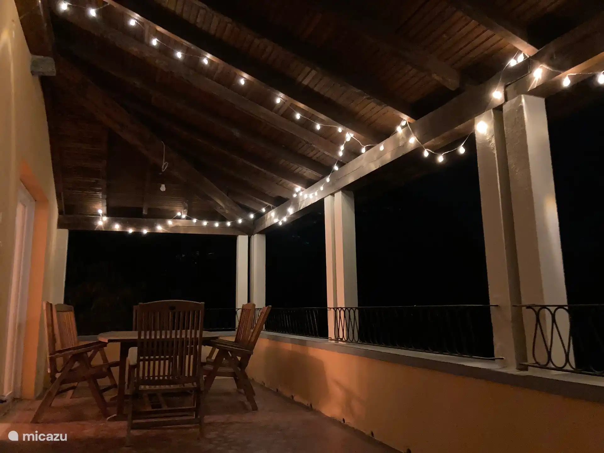 Terrasse am Abend