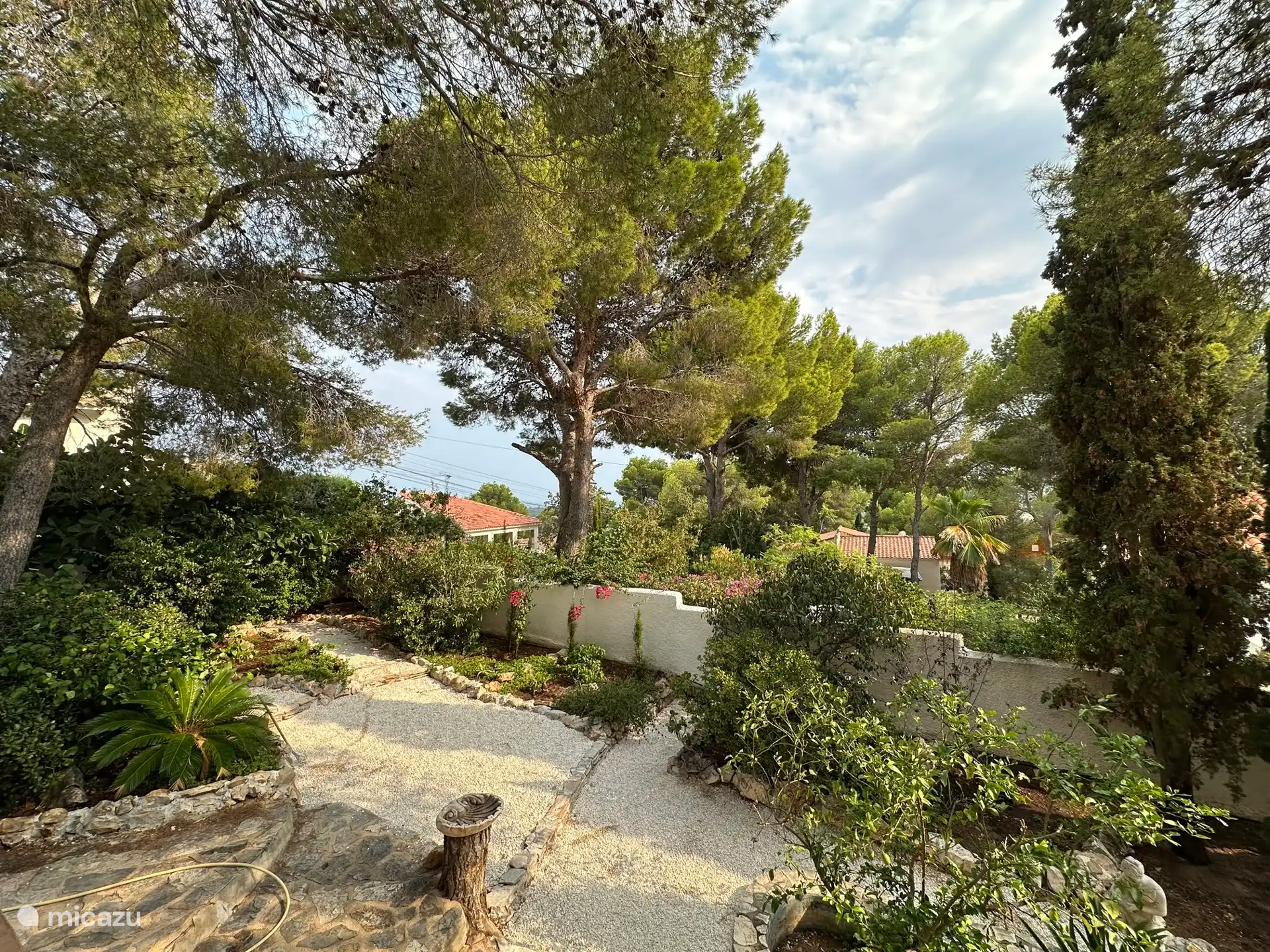 Vue du jardin et des environs