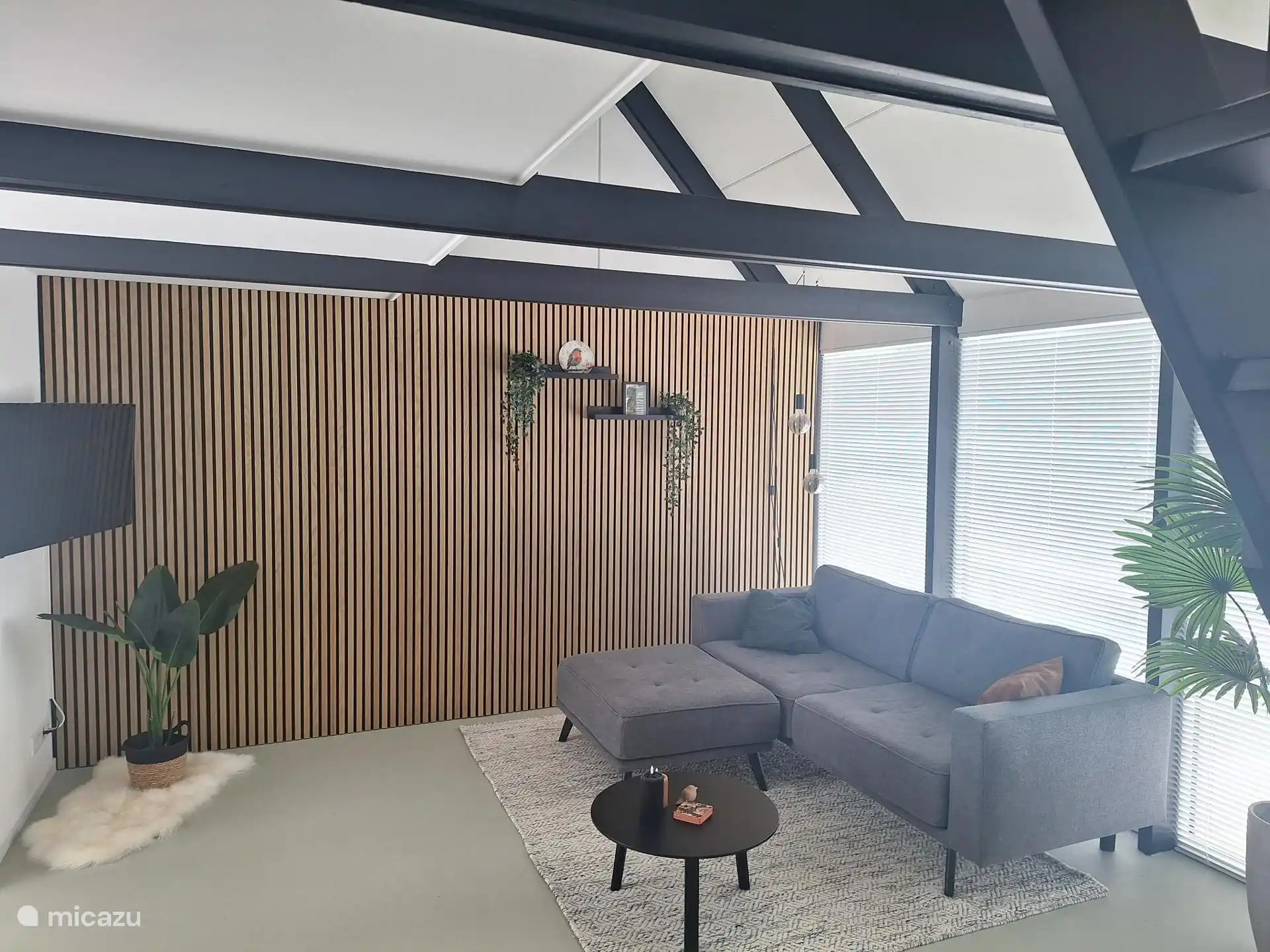 Seating area with separate ottoman