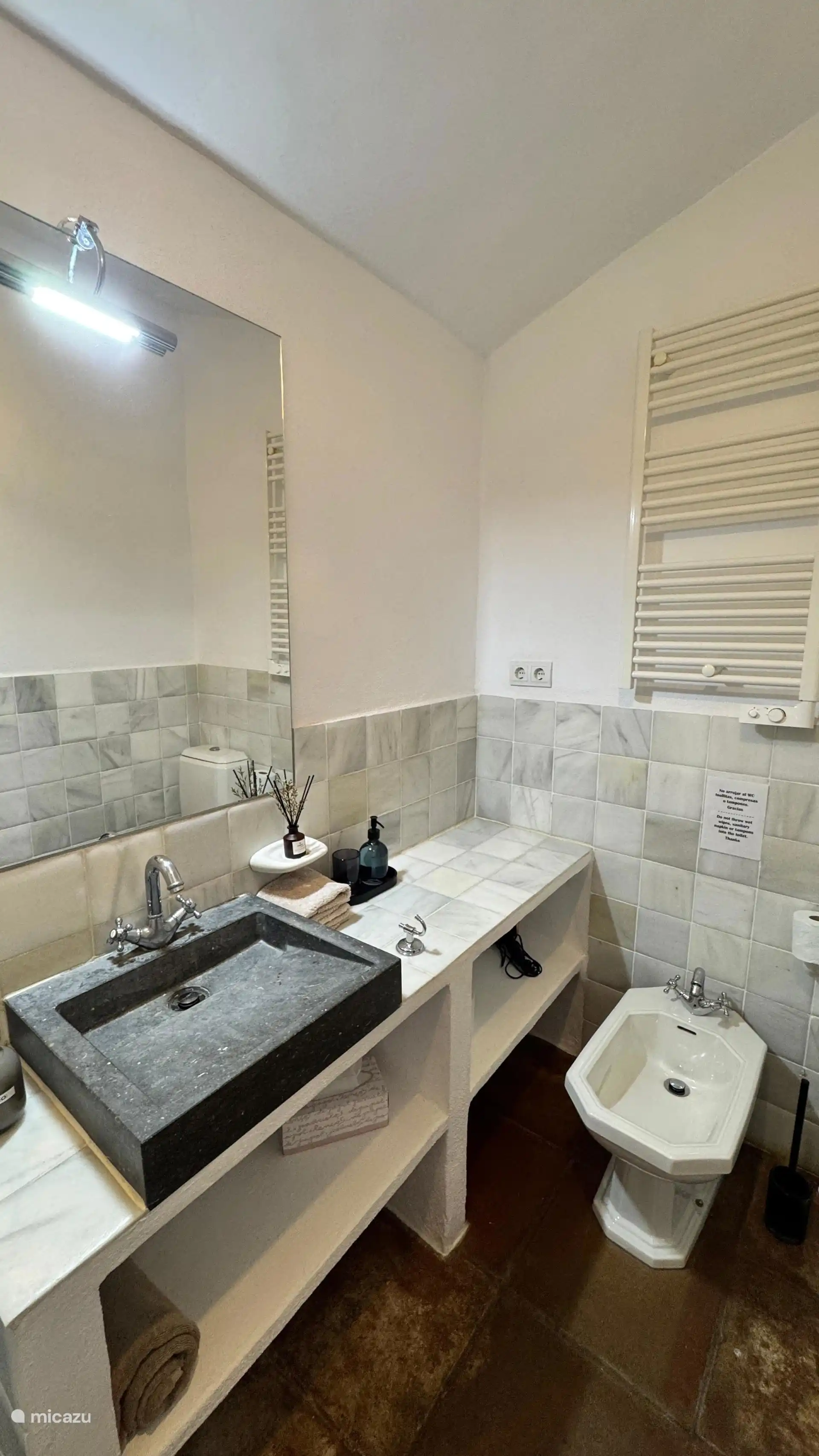 Salle de bain 2 (salle de bain attenante) El Almendro