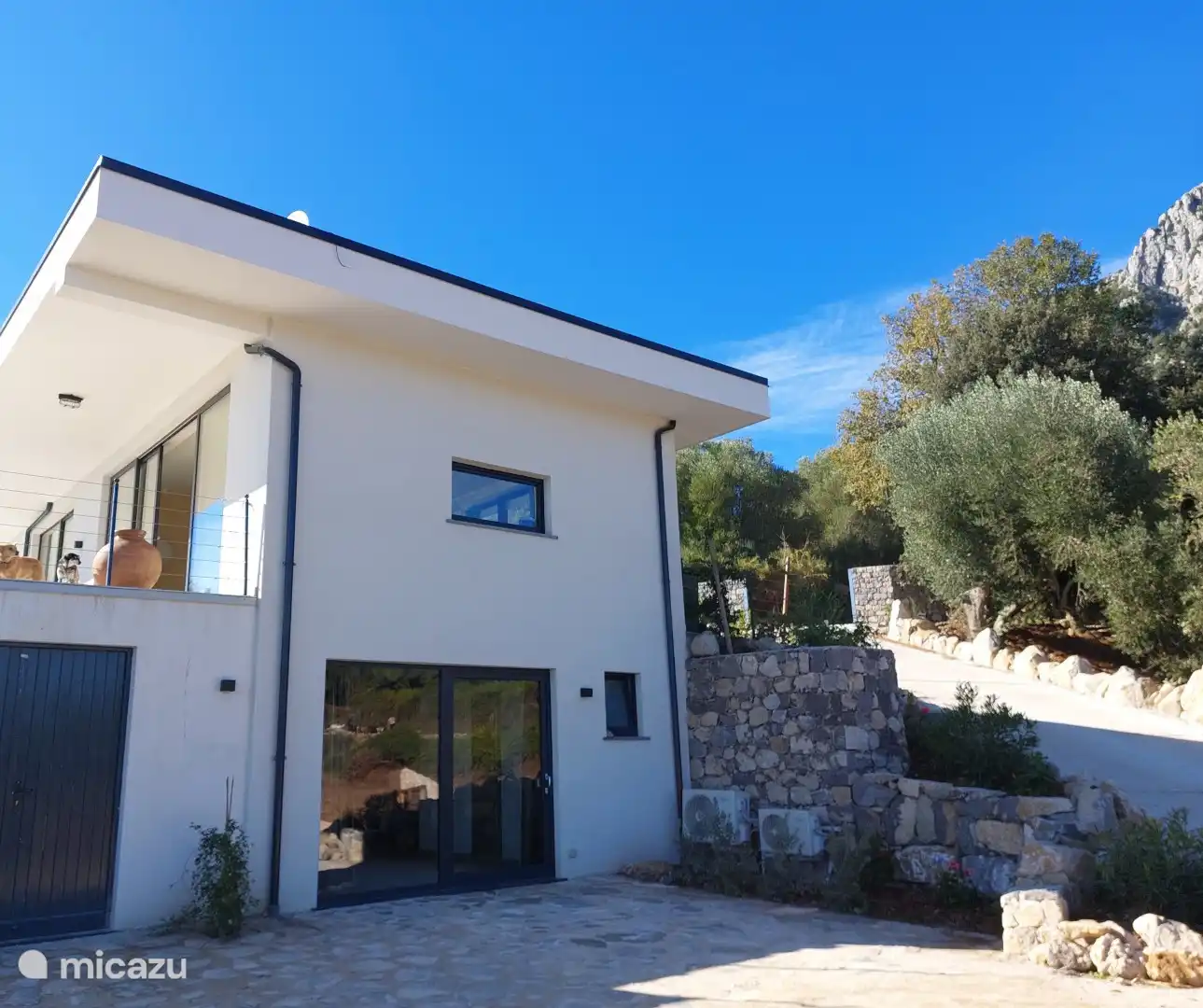 Eingang der Pension.