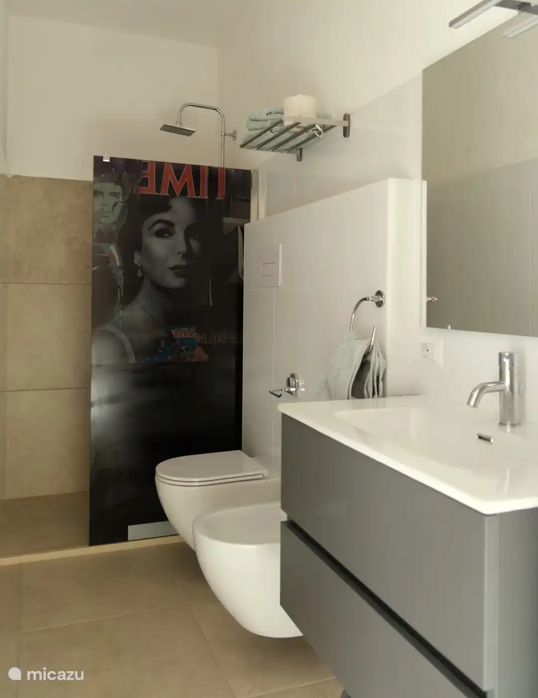 Alle Schlafzimmer verfügen über ein eigenes Bad.