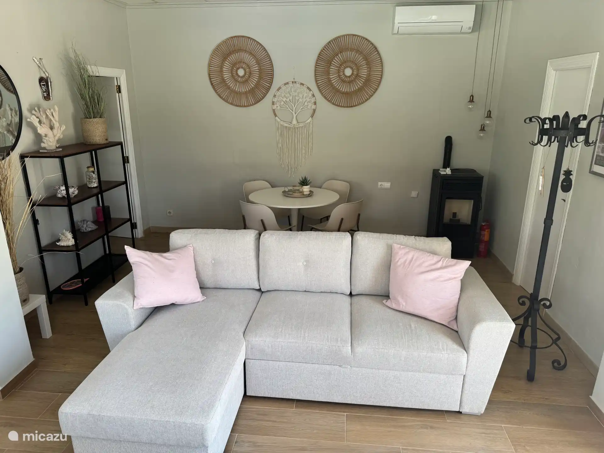 salon avec salle à manger