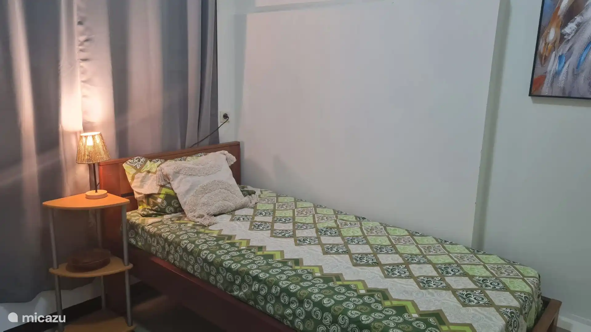 Cama individual en el 3er dormitorio.