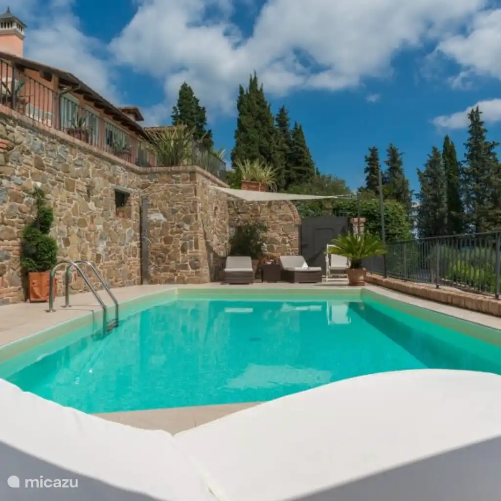 Villa Gina