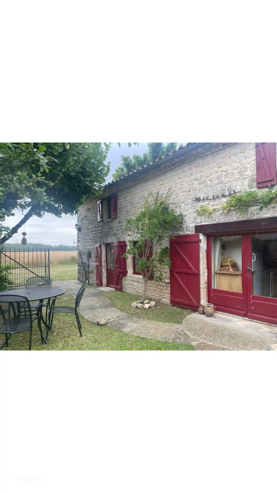 Maison Le Puits du Bonheur en Francia, Allier, Le Breuil - casa rural / cabaña