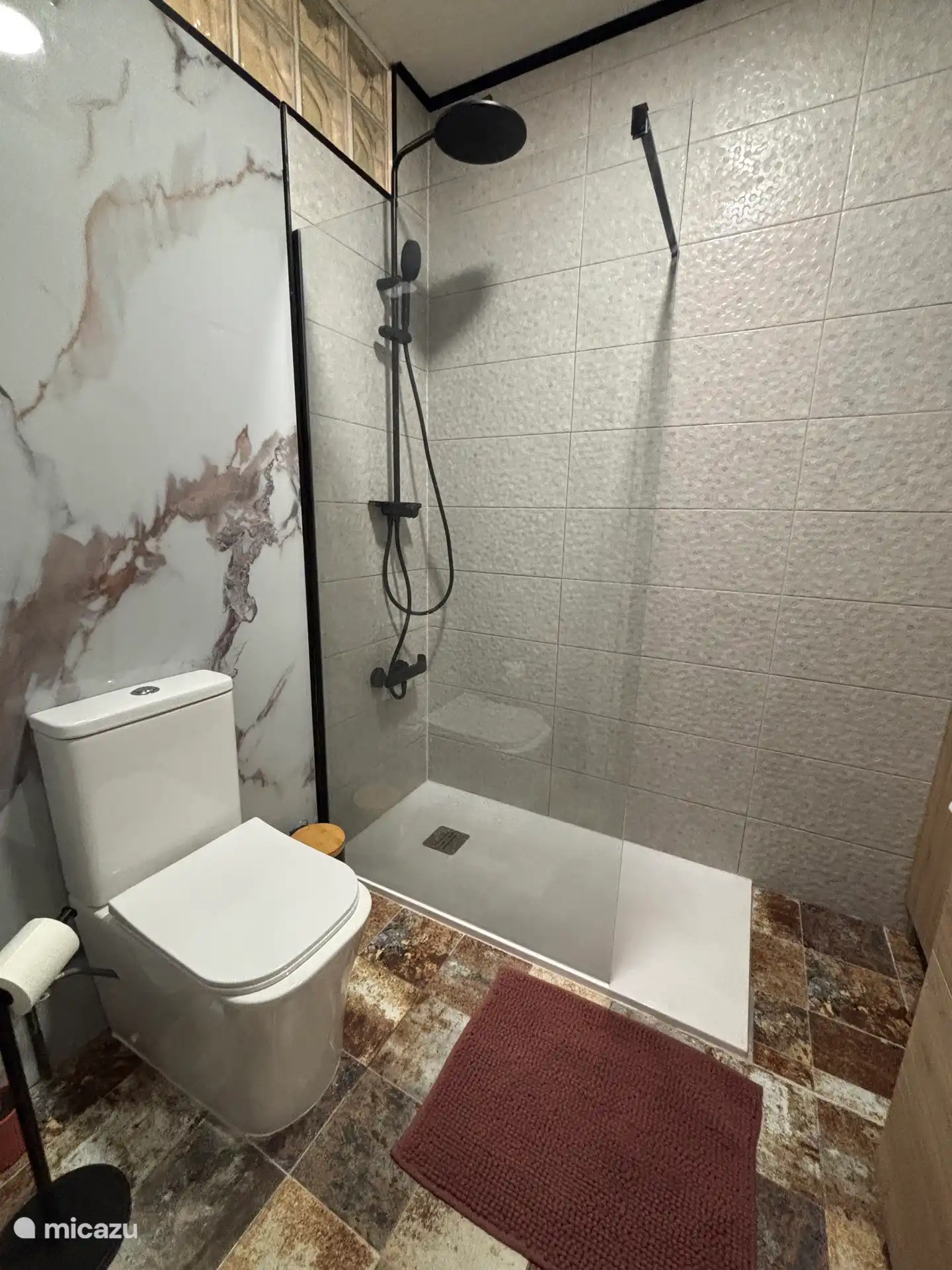 Badezimmer im Erdgeschoss 