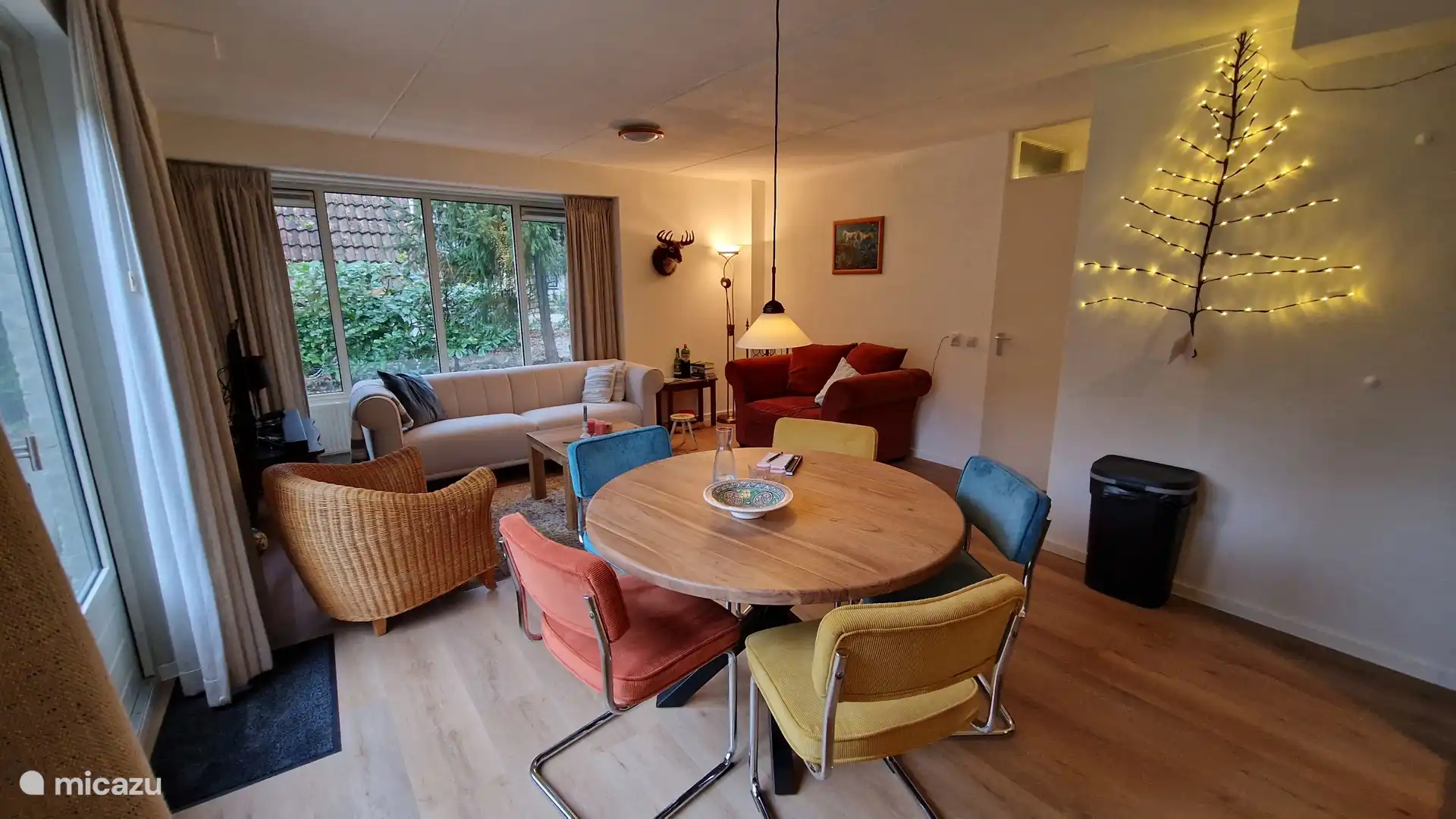 schönes langes Abendessen