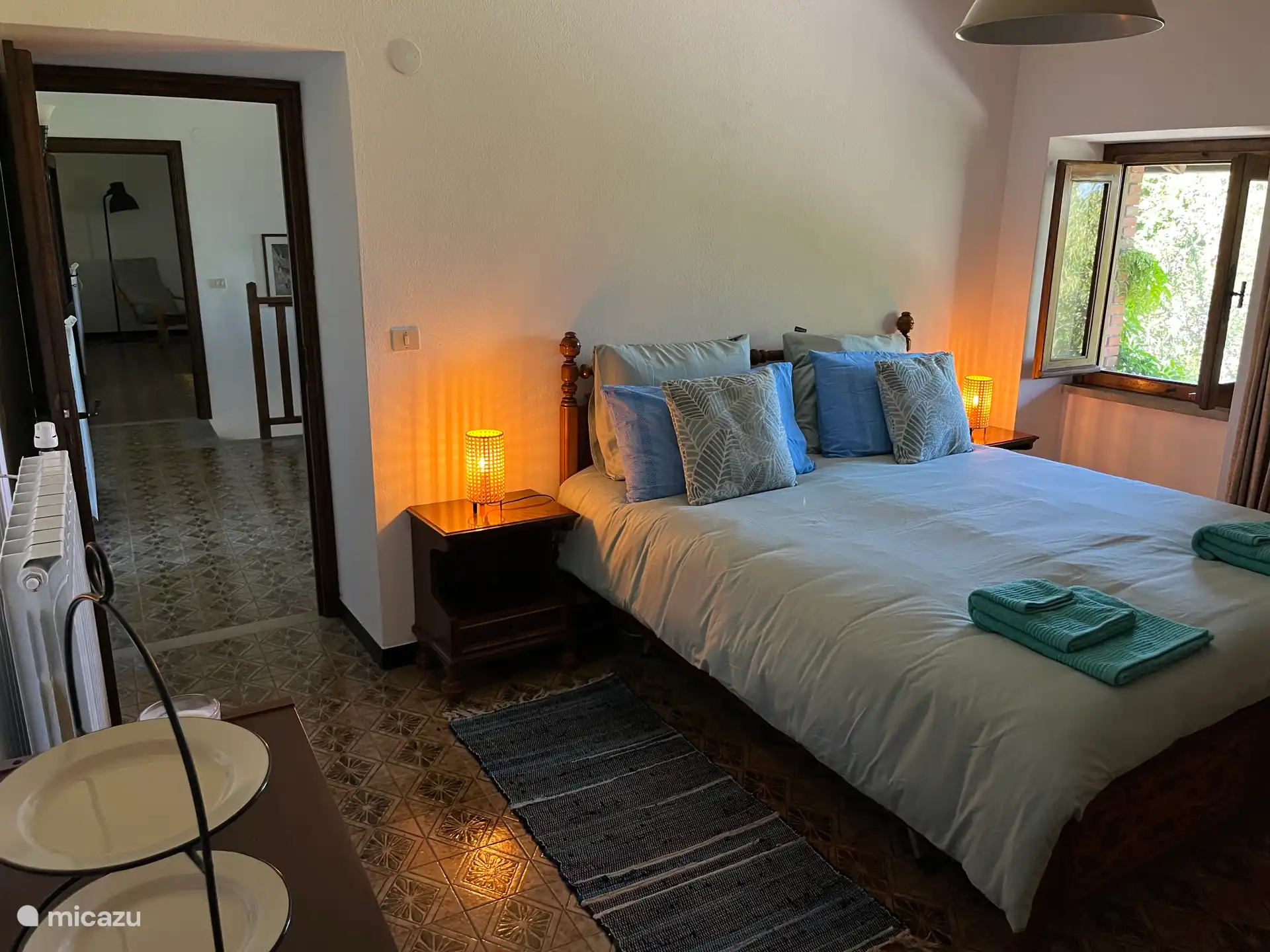 Zimmer Rosa mit eigenem Bad im Erdgeschoss