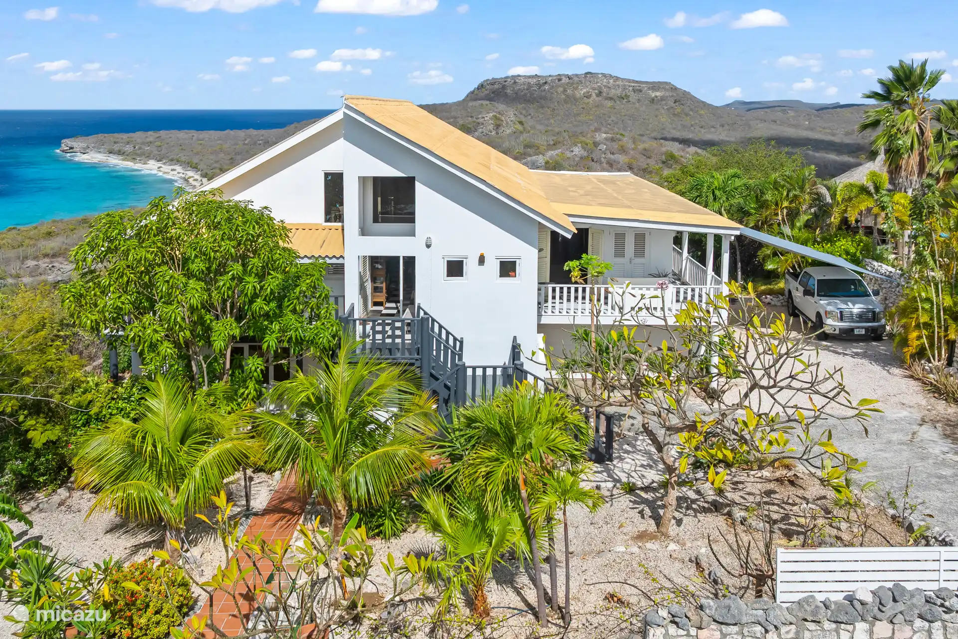Ideaal gelegen tussen Willemstad en de beste stranden van Curaçao.