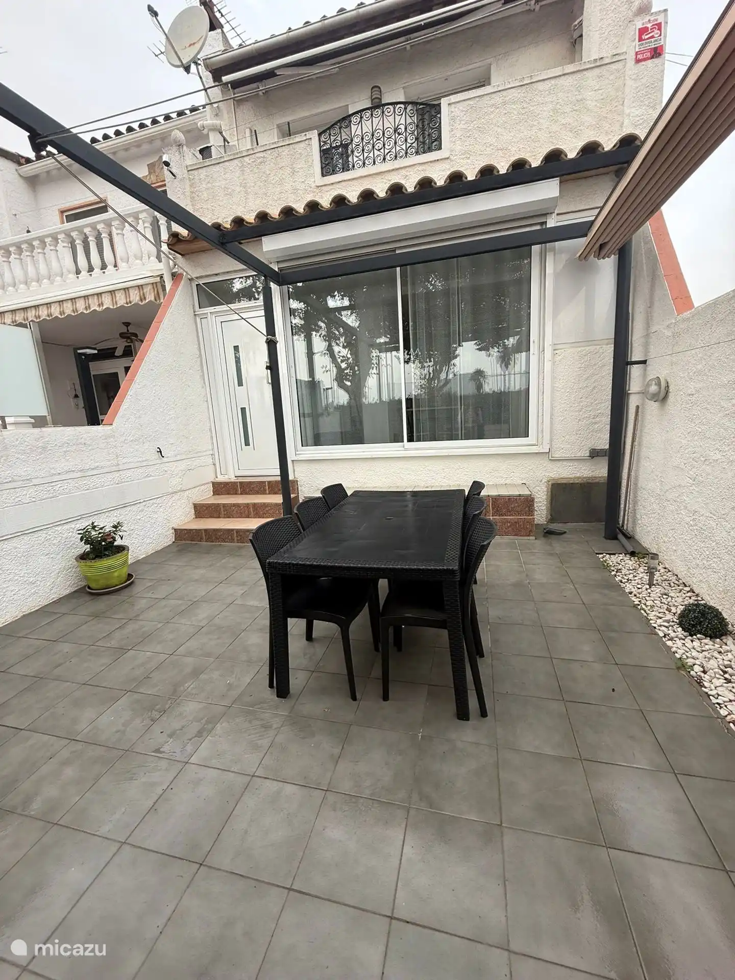 terrace with pergola