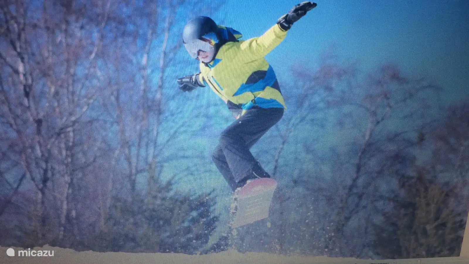 Snowboarden.