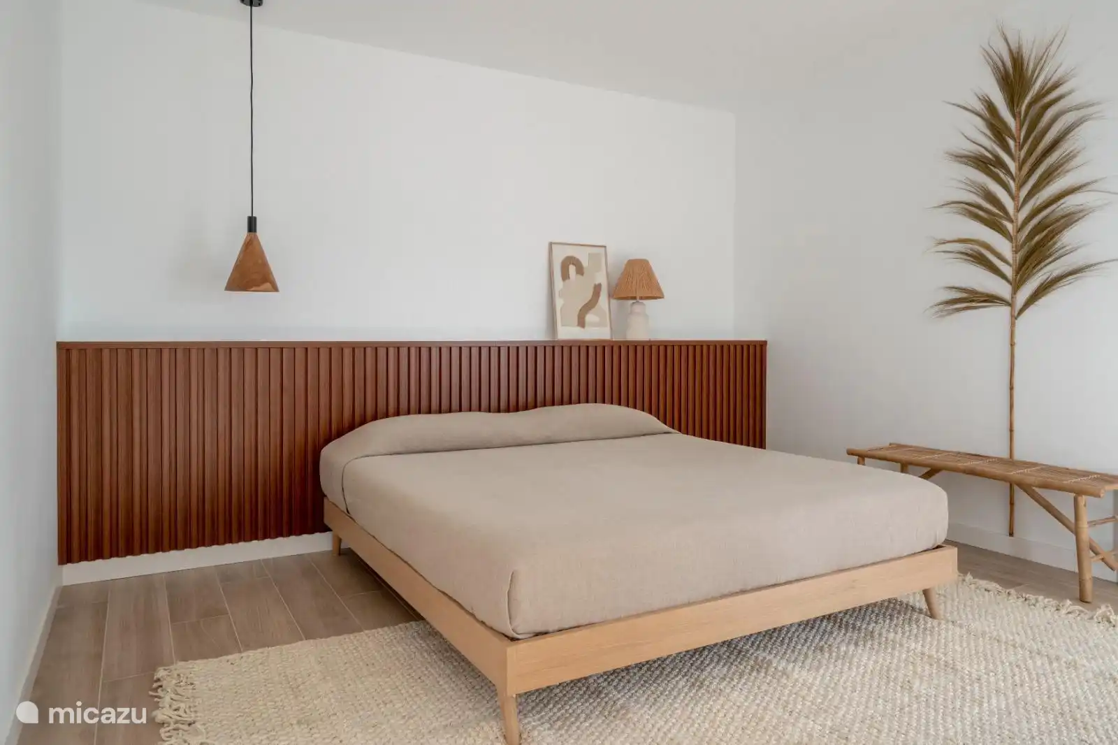 Dormitorio de diseño. Alto confort y lujo