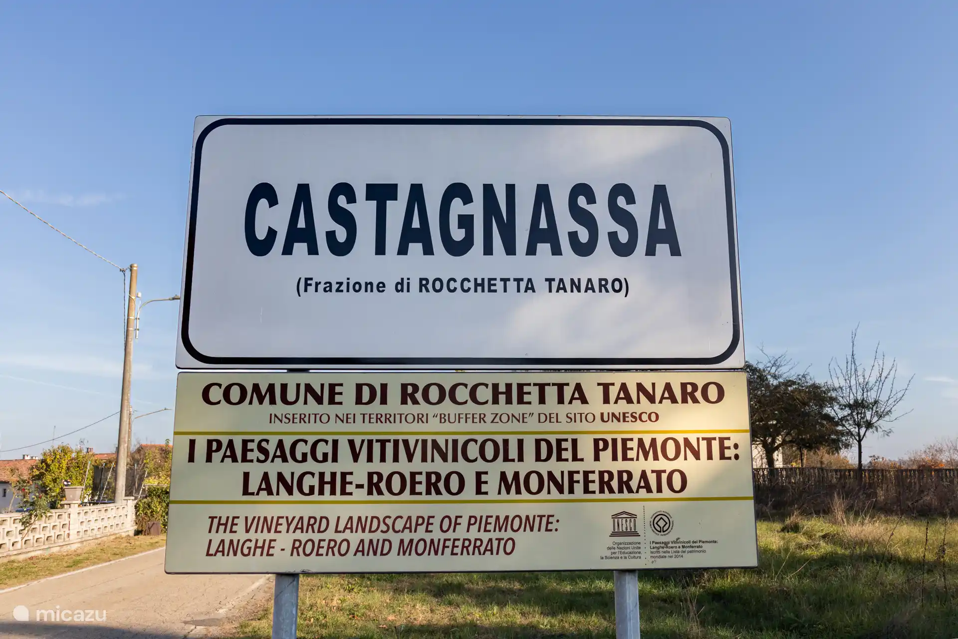 Castagnassa ist Teil des Dorfes Rocchetta Tanaro und liegt in der Pufferzone des UNESCO-Weltkulturerbegebiets