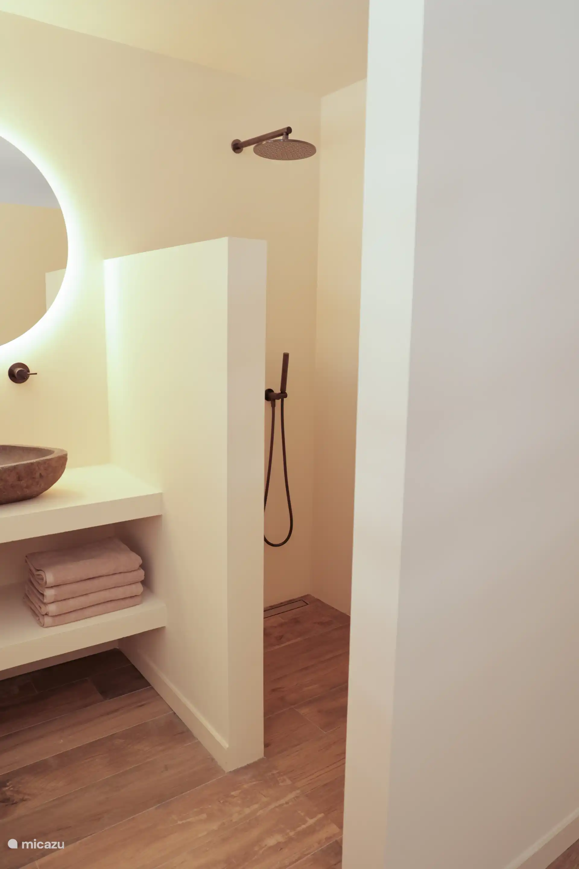 Wohnung 1 & 2 – Badezimmer