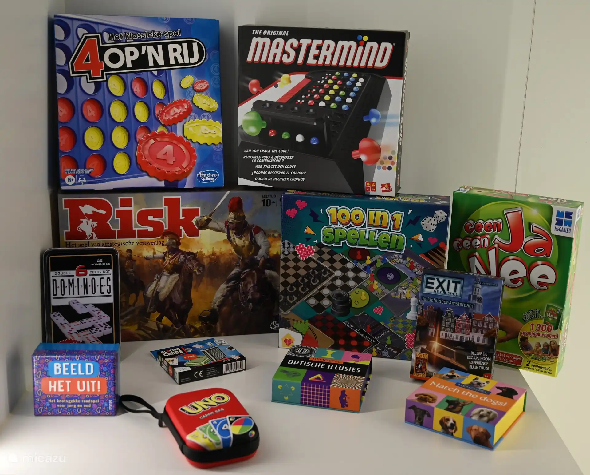 Divers jeux de société disponibles pour des moments convivials