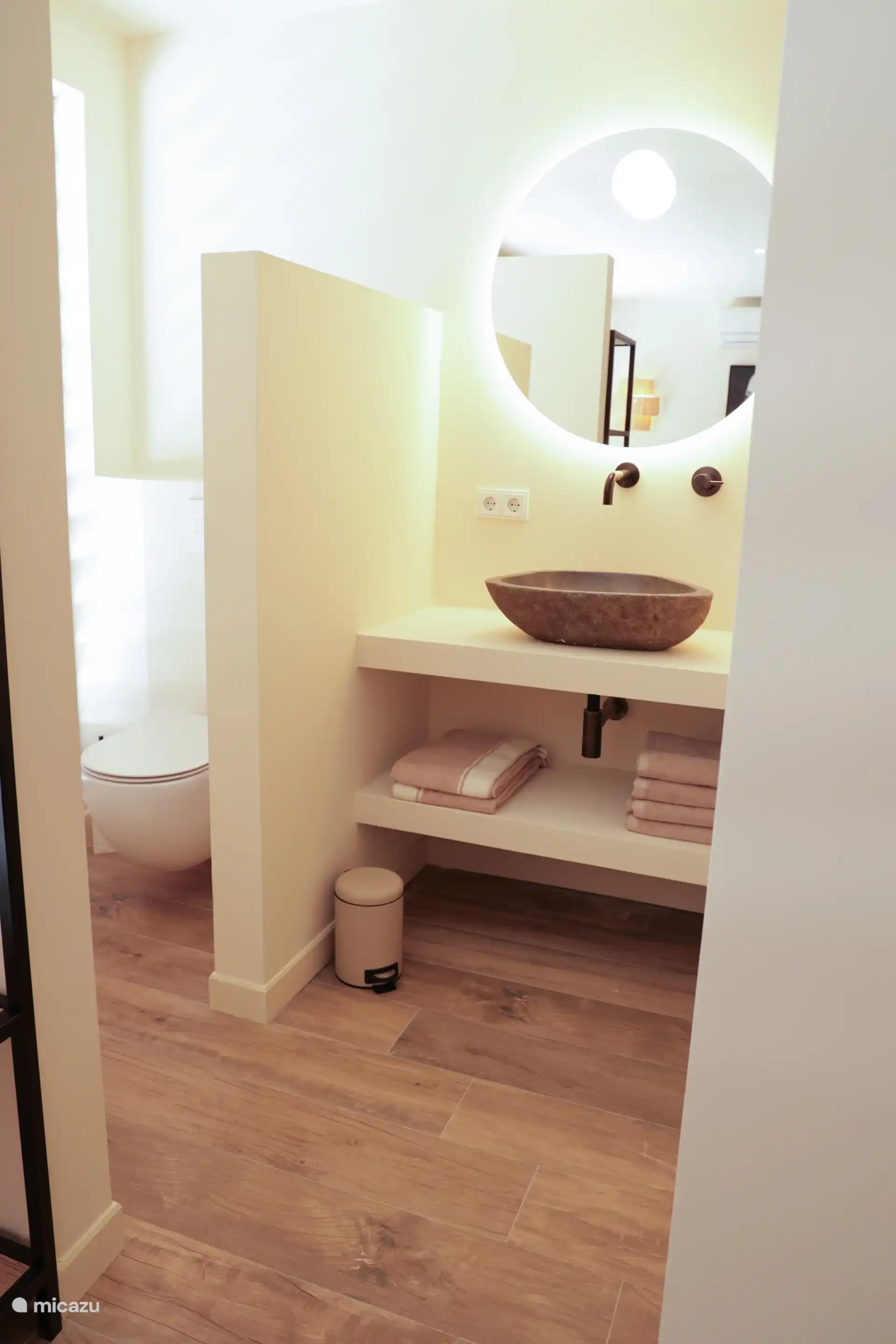 Appartement Plomo - badkamer