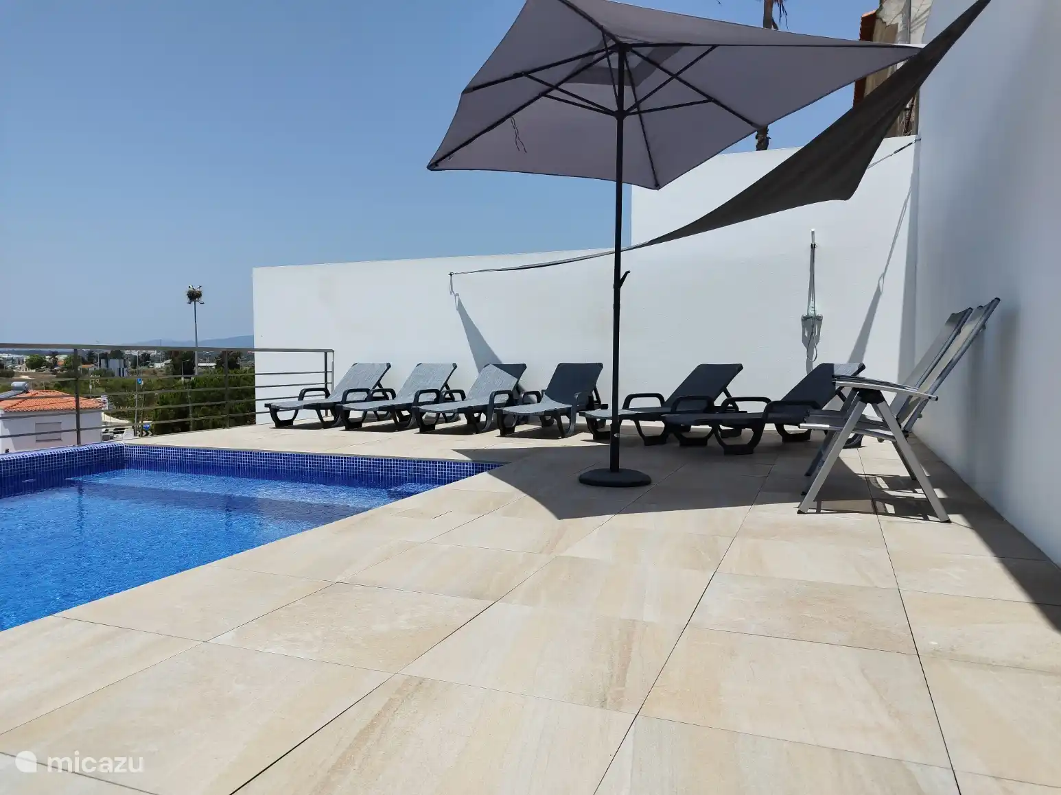 Terraza - piscina