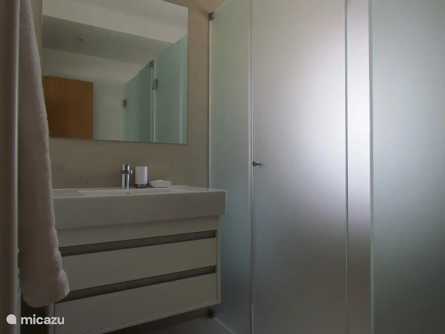 Baño - Primera planta