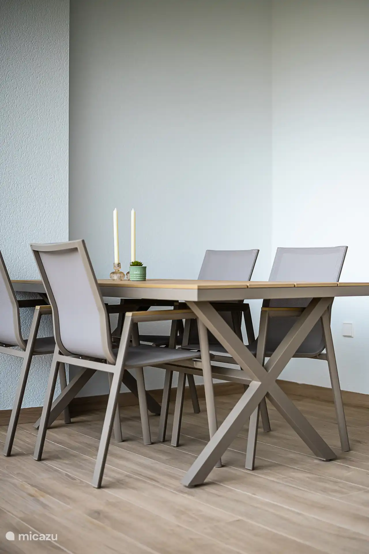 Ensemble de salle à manger extérieur