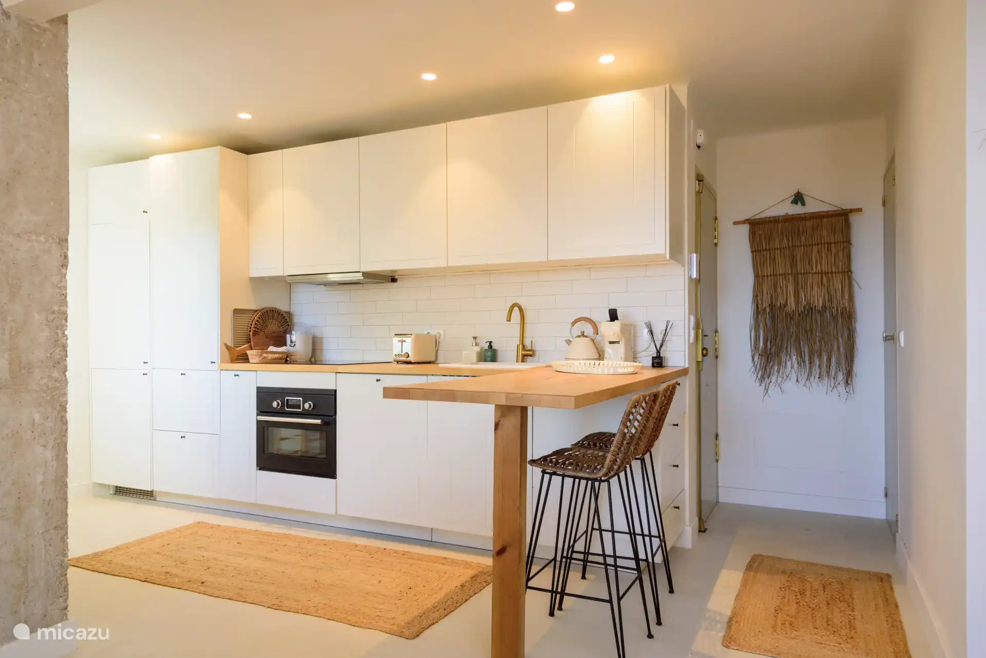 Keuken van alle gemakken voorzien