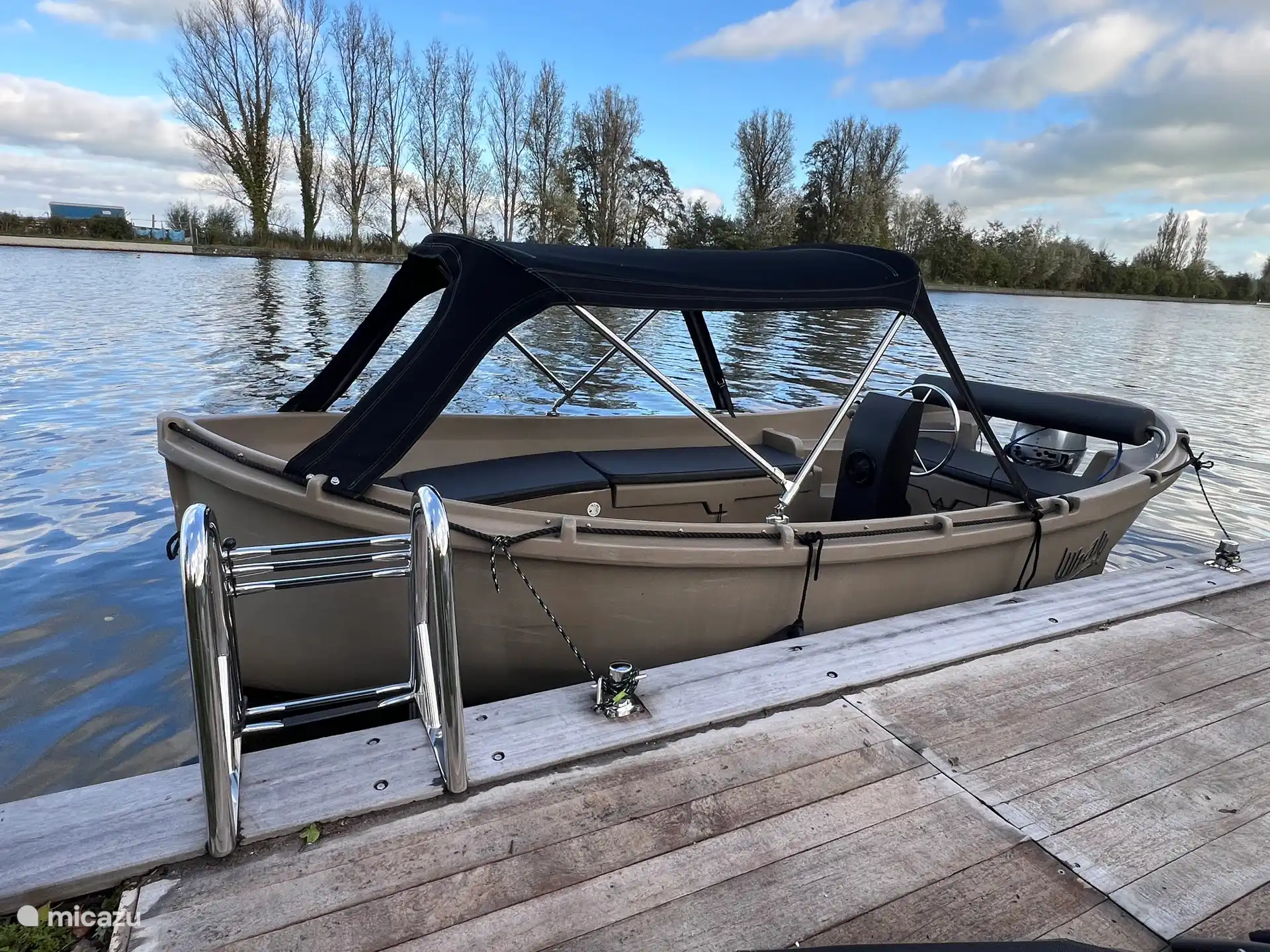 Bootsvermietung ist möglich, fragen Sie nach den Möglichkeiten