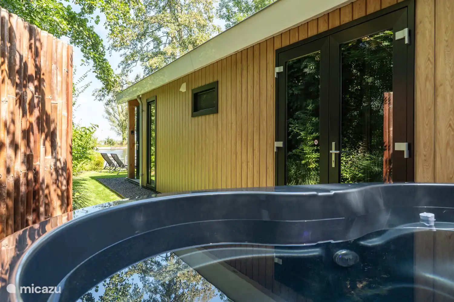 Vue depuis le jacuzzi