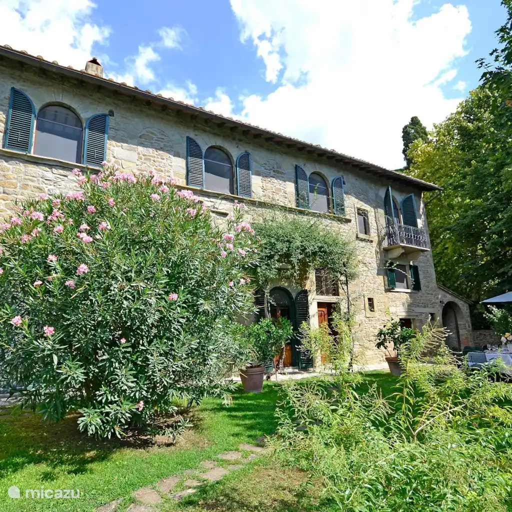 Villa Santa Maria