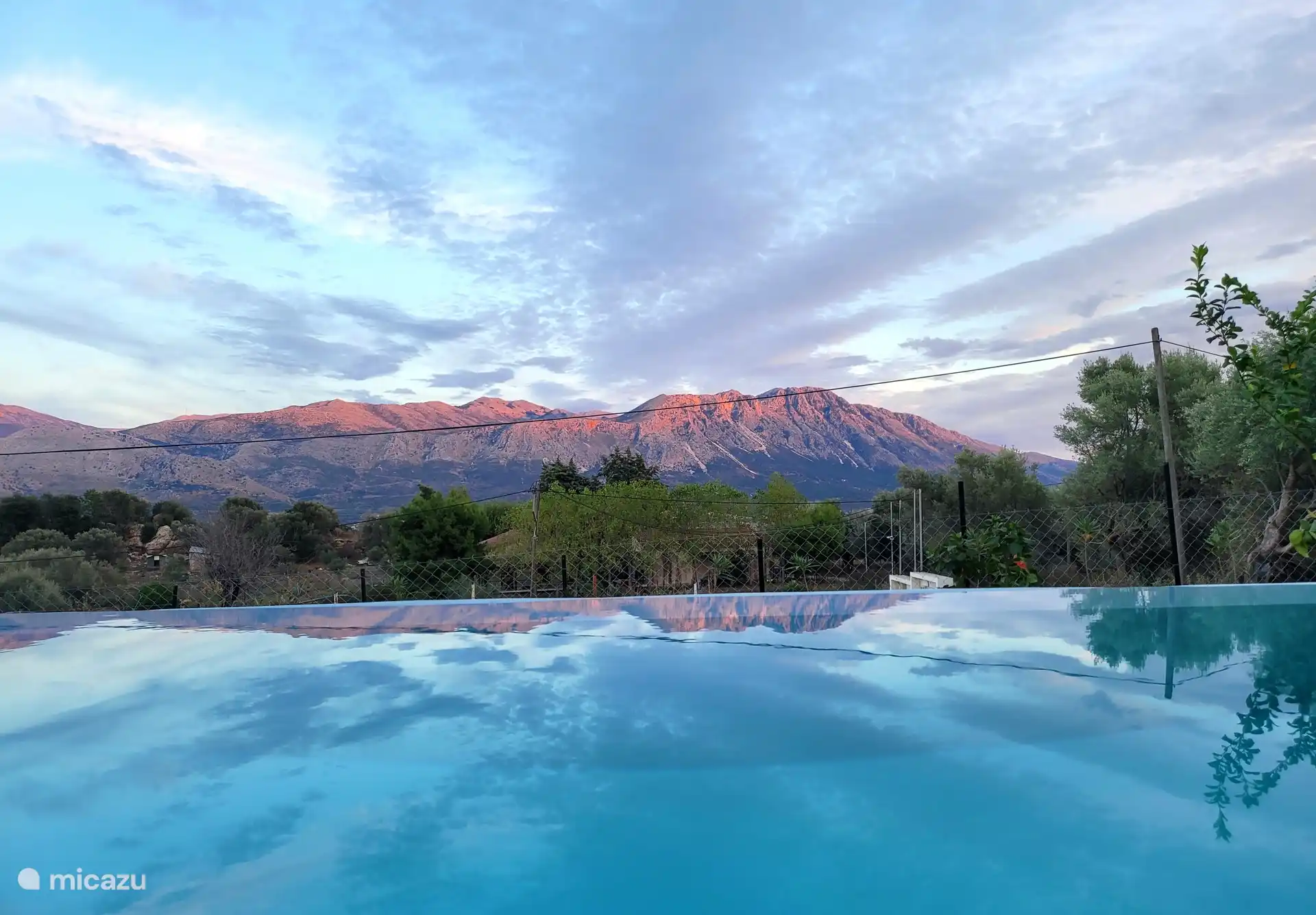 Der unglaubliche Blick auf die Paleros-Berge