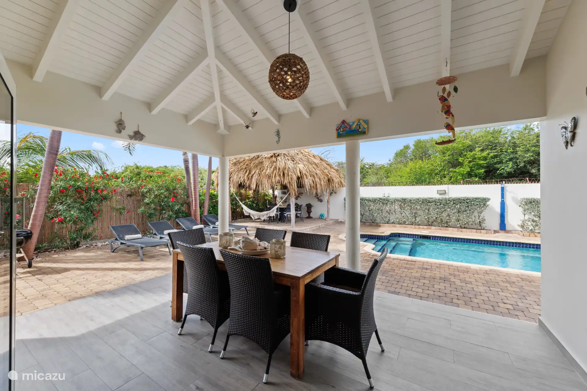 You have the option of dining indoors or outdoors.