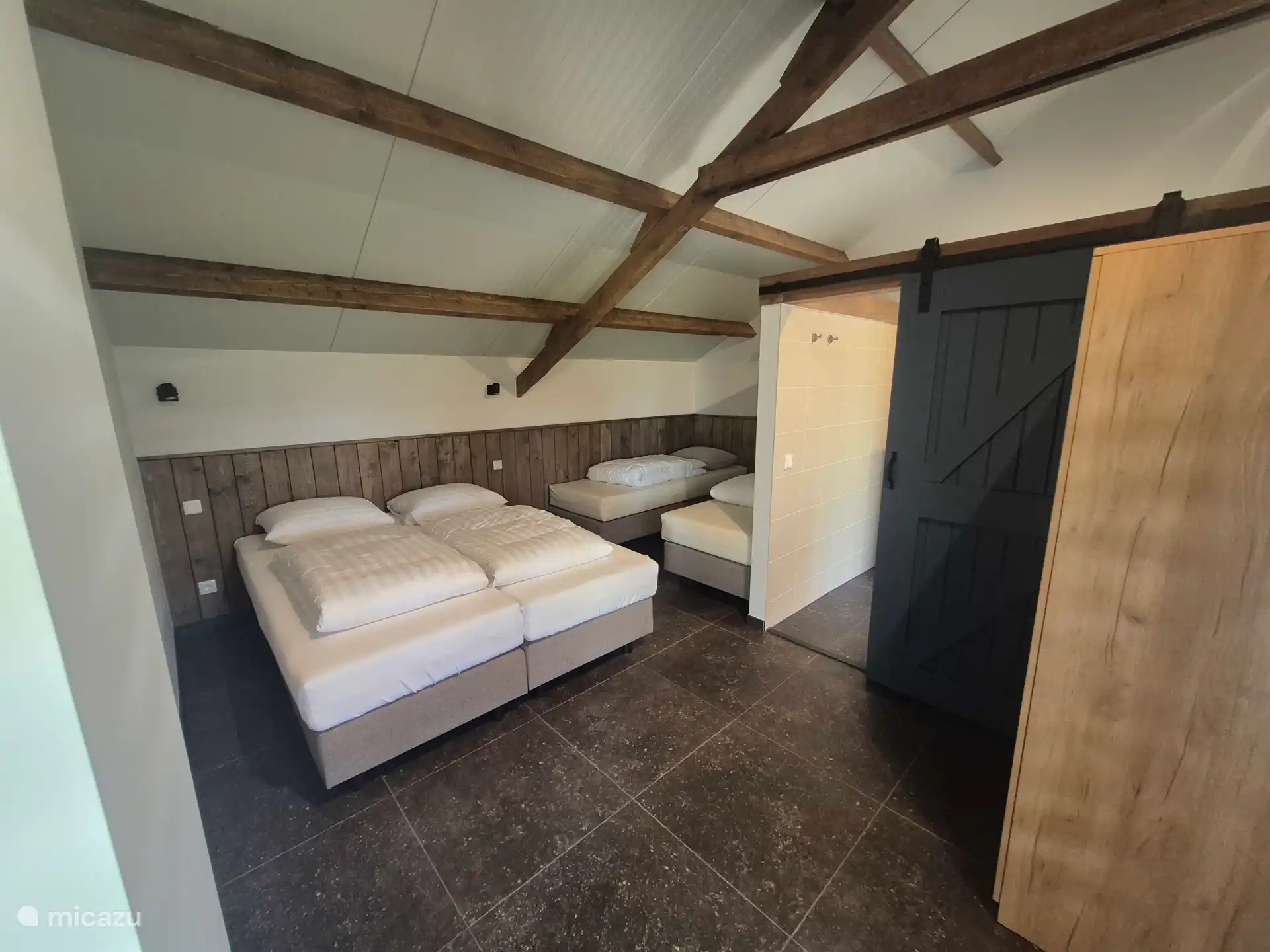 Slaapkamer, eerste aanzicht