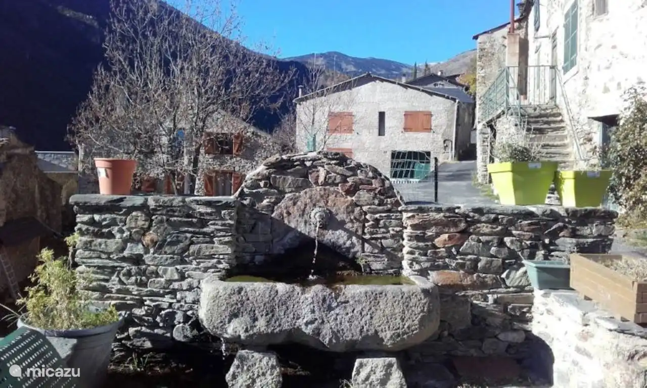 Place de la fontaine