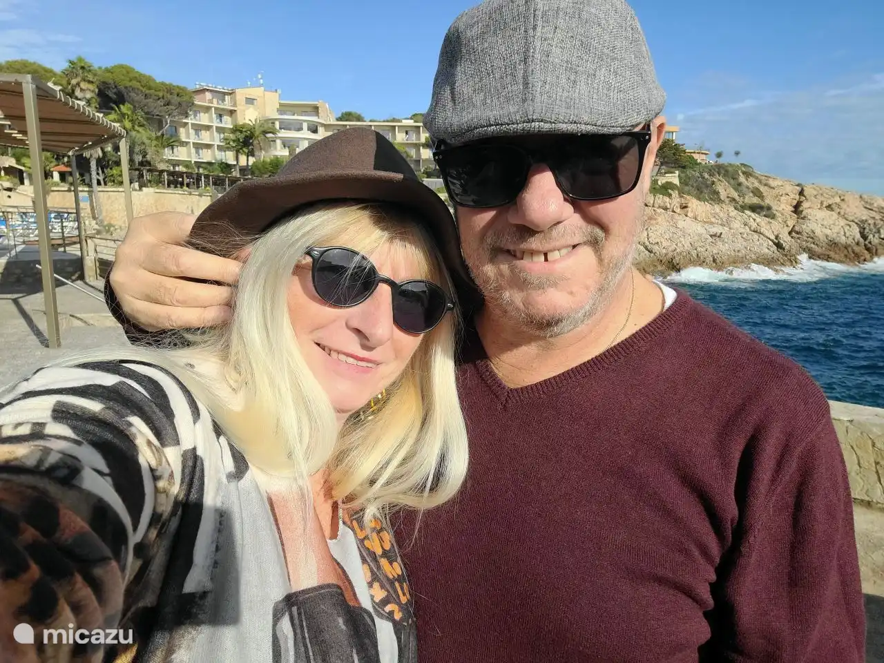 A bientôt.
Martine et Paco