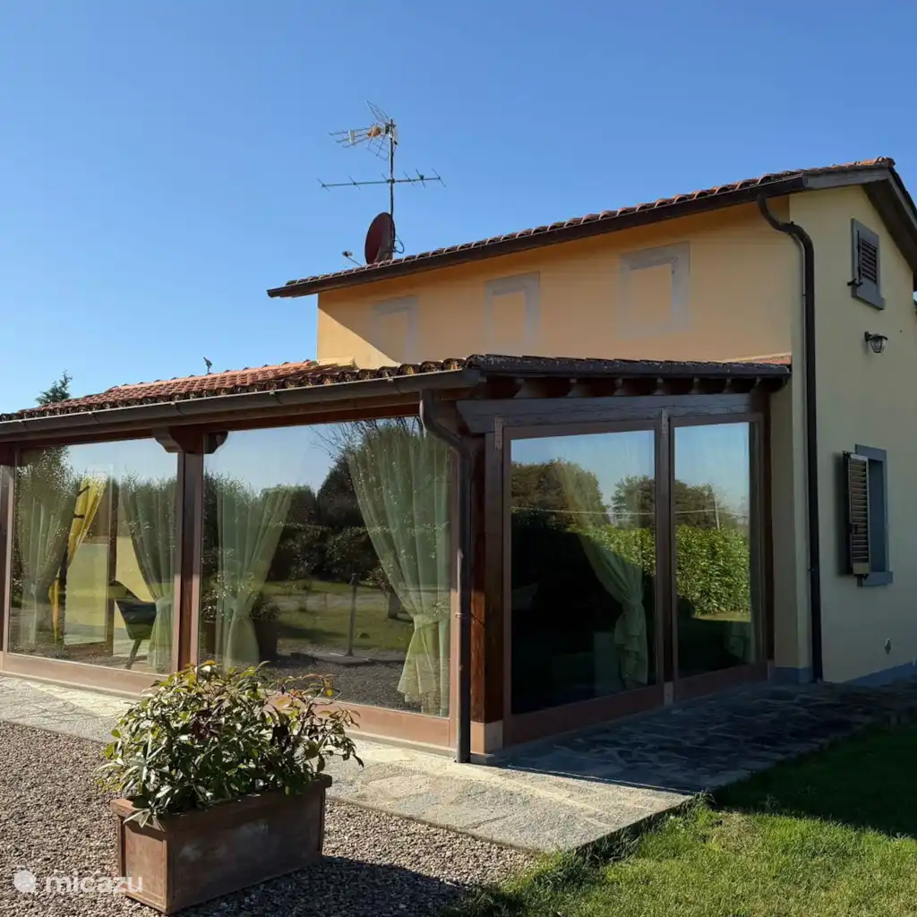 Villa Mira