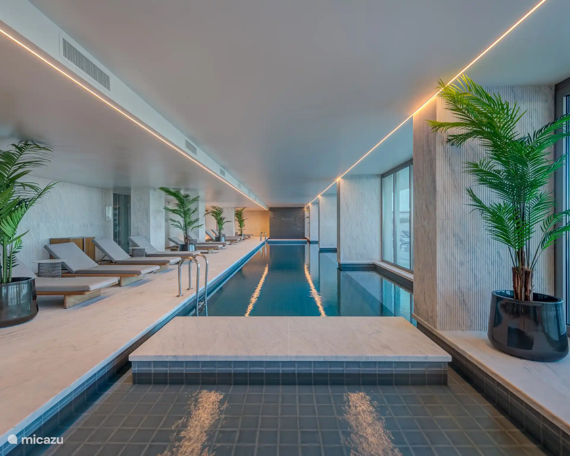 Binnenzwembad, verwarmd, ondiep gebied