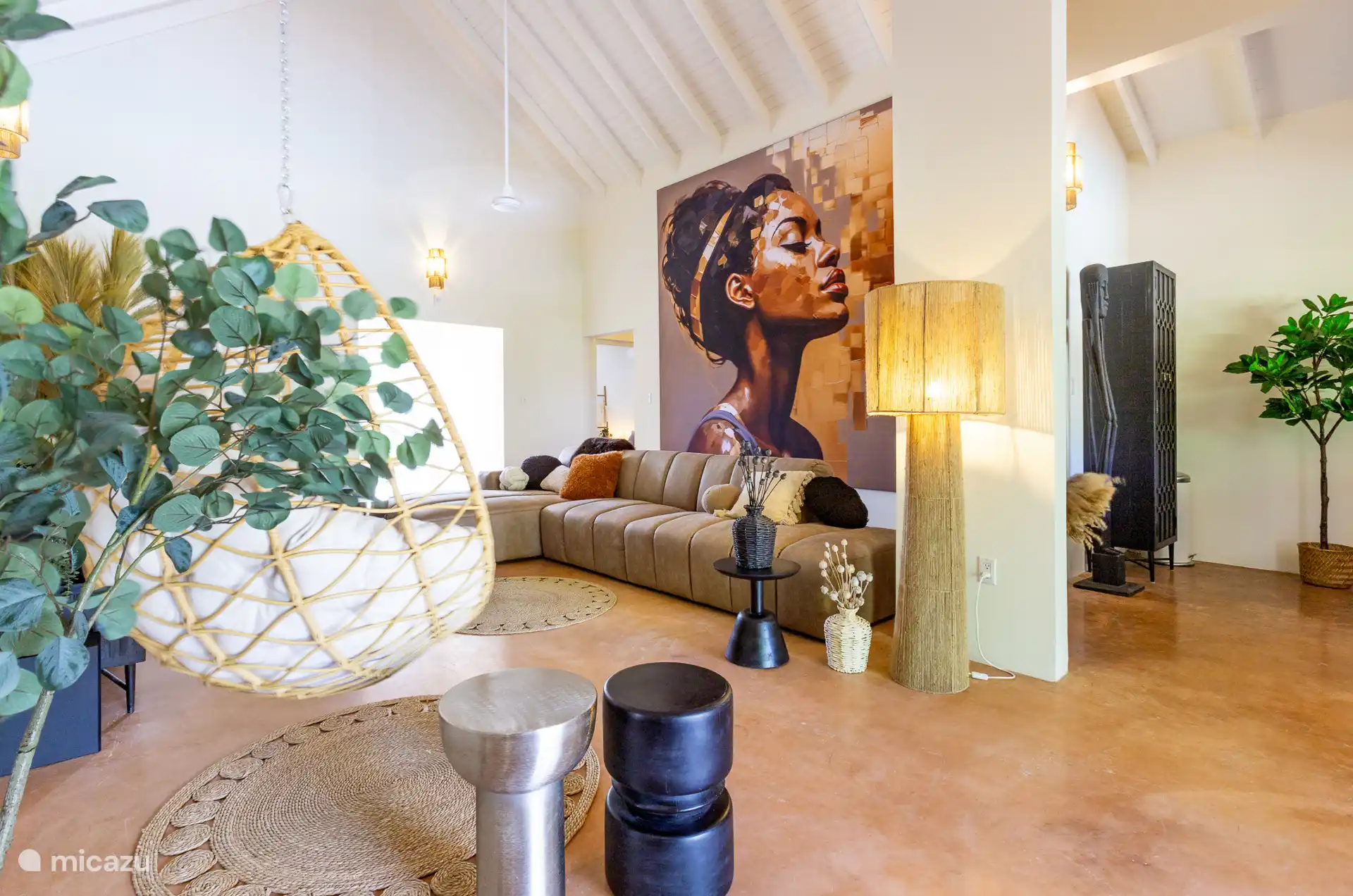 La silla de hamaca forma parte de la zona de asientos