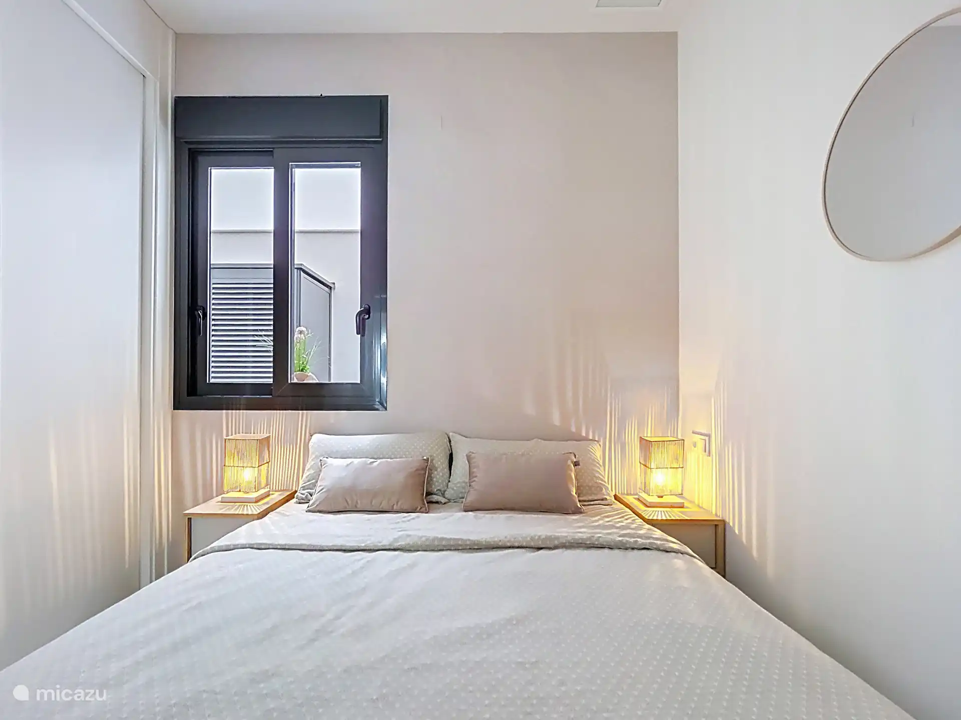 Slaapkamer 2 -
1 x 2 persoons bed 