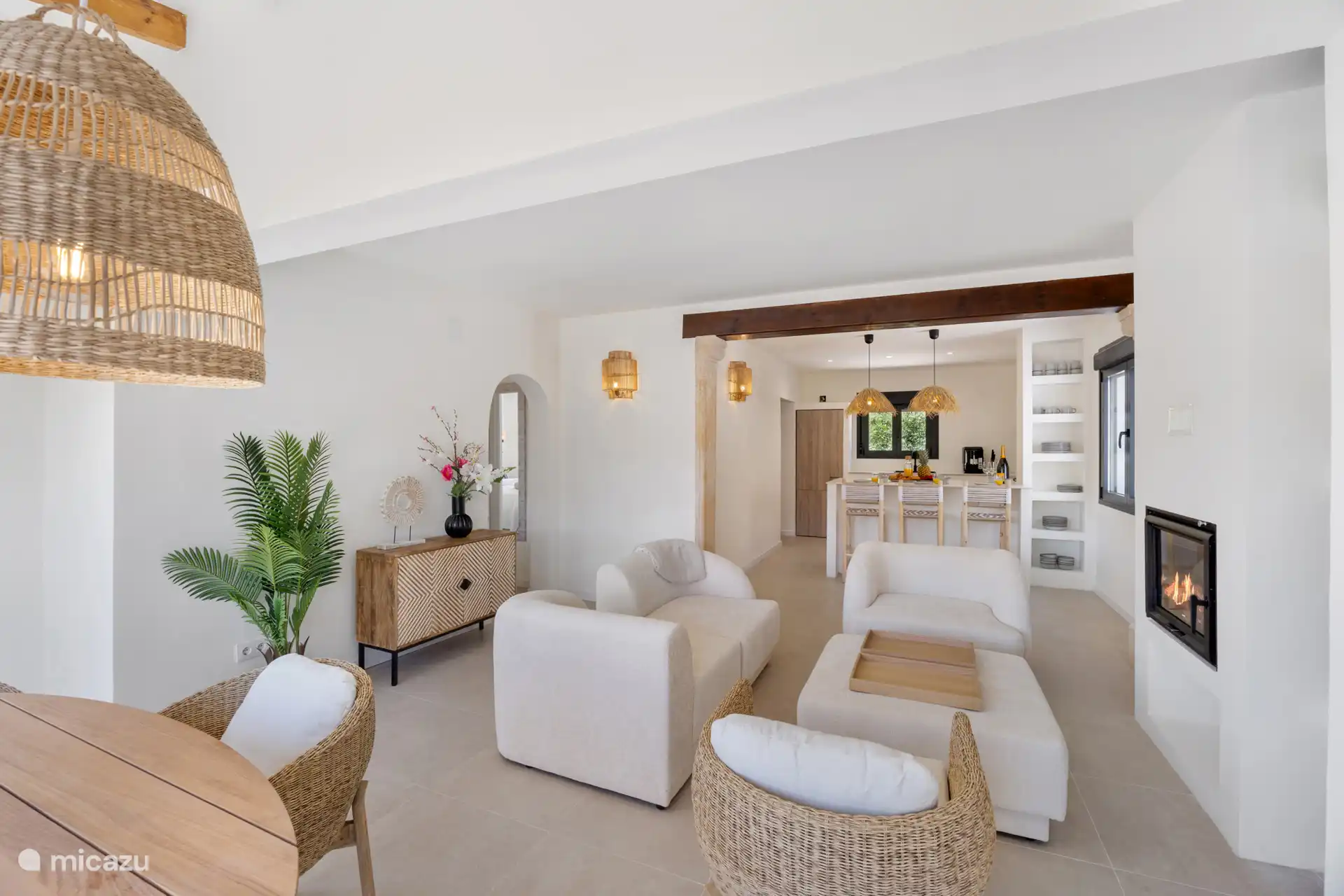 Offener Wohnraum-Küche-Essbereich