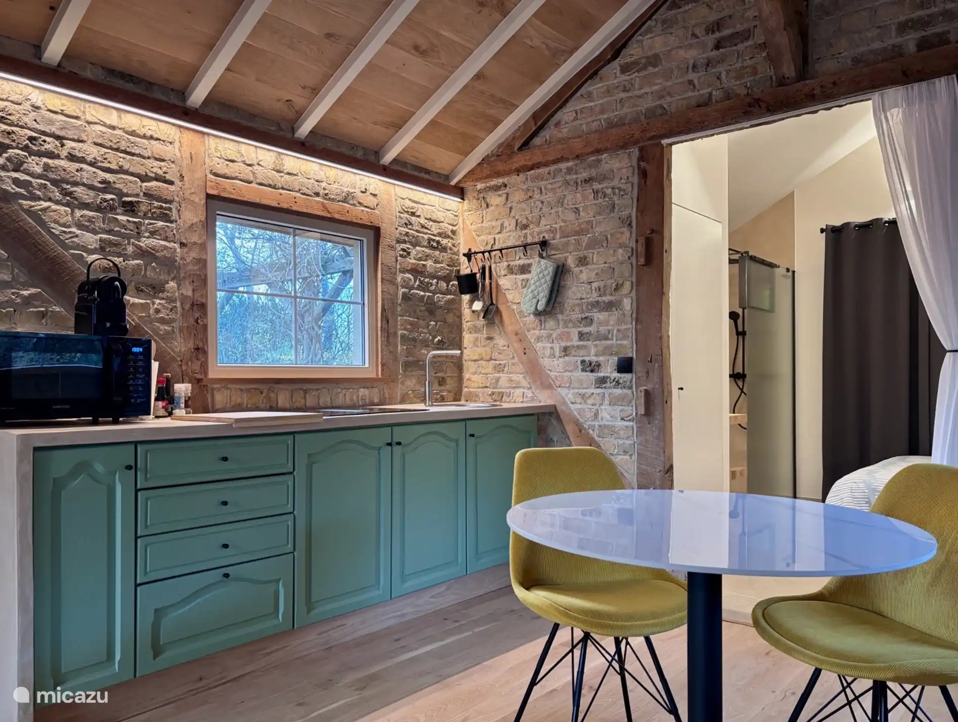 open keuken en eetkamer