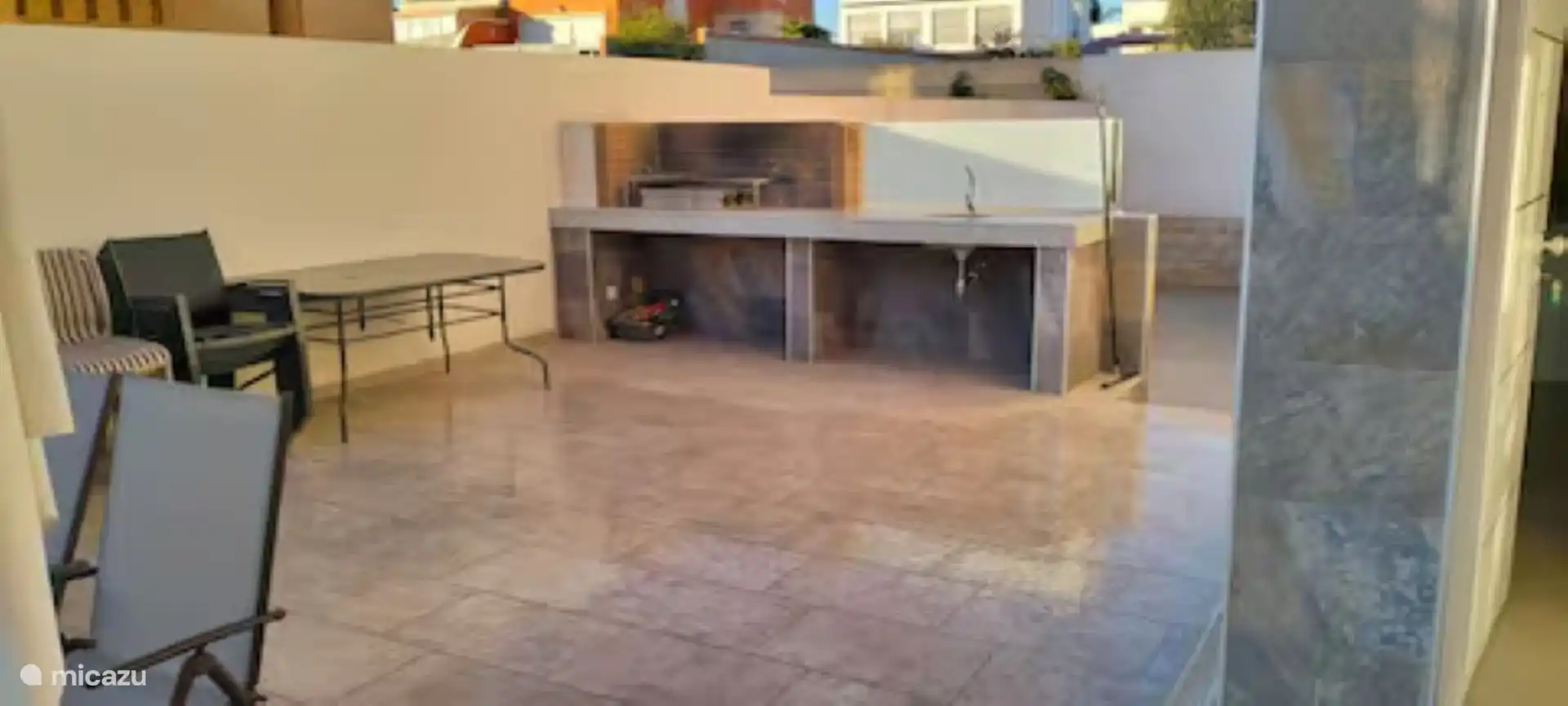 Buitenkeuken/barbecue