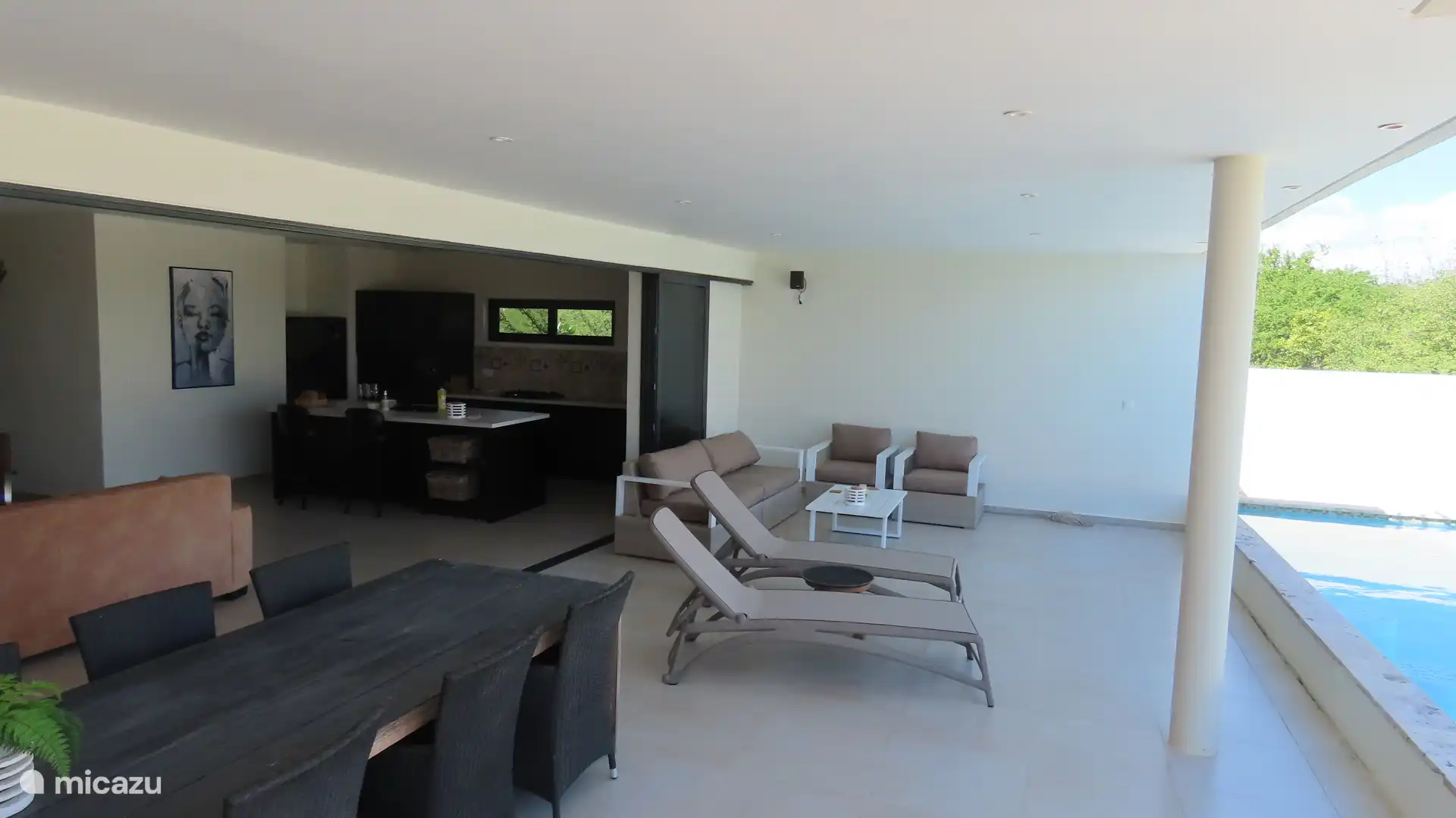 Küche von der Veranda aus