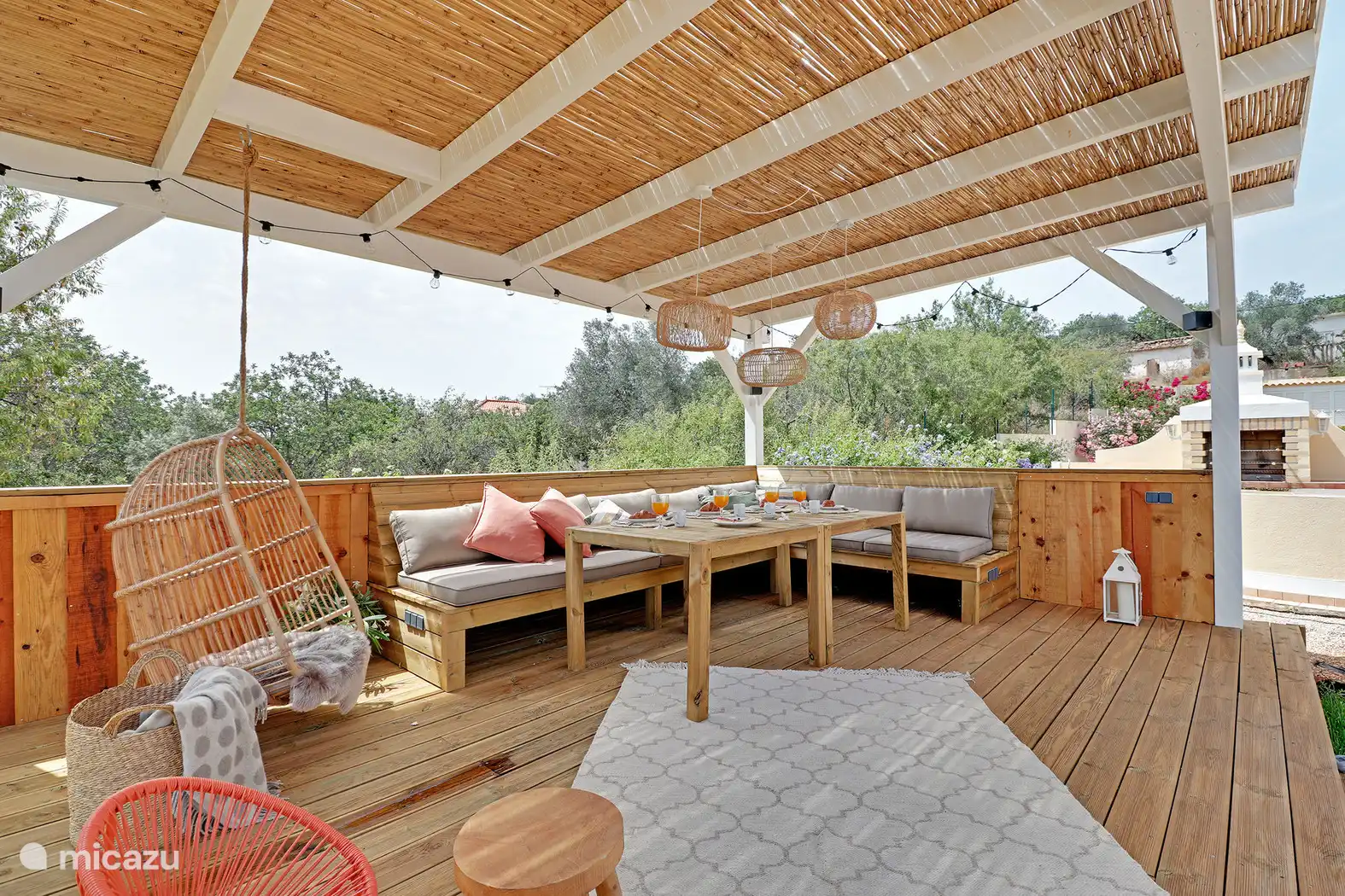 Salle à manger extérieure 