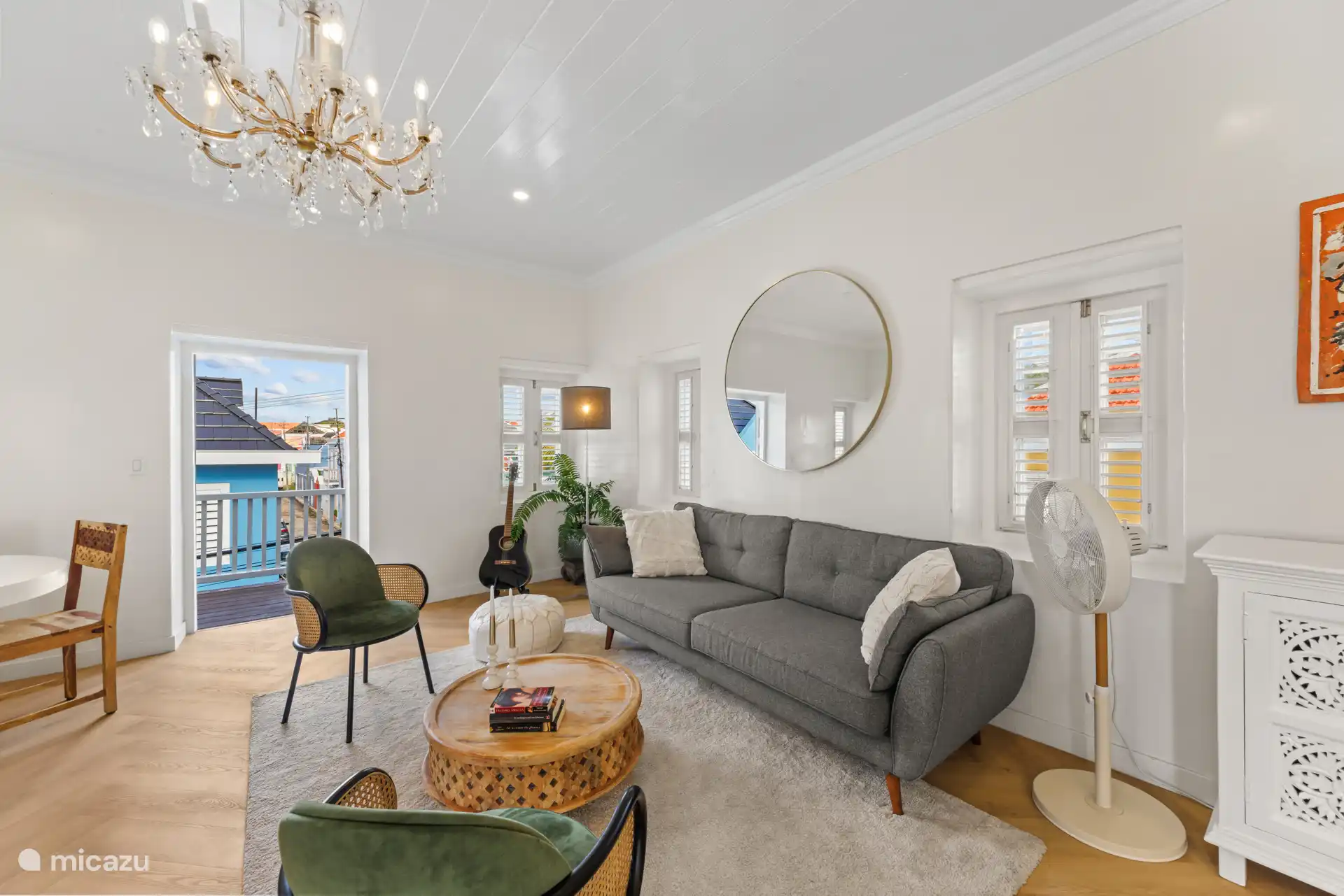 Fijne zithoek om te ontspannen, uiteraard is er Wifi tot beschikking.