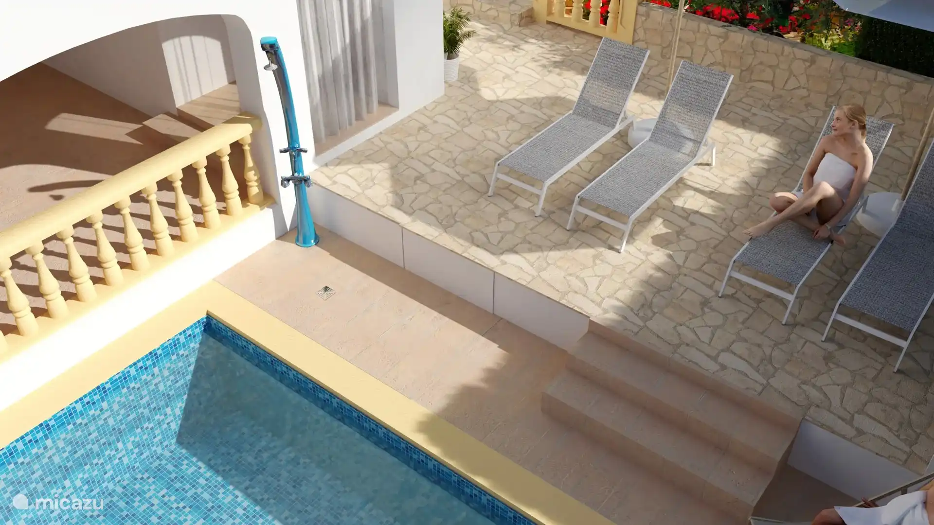 Terraza exterior adaptada por diseño 2026 con ducha solar exterior.