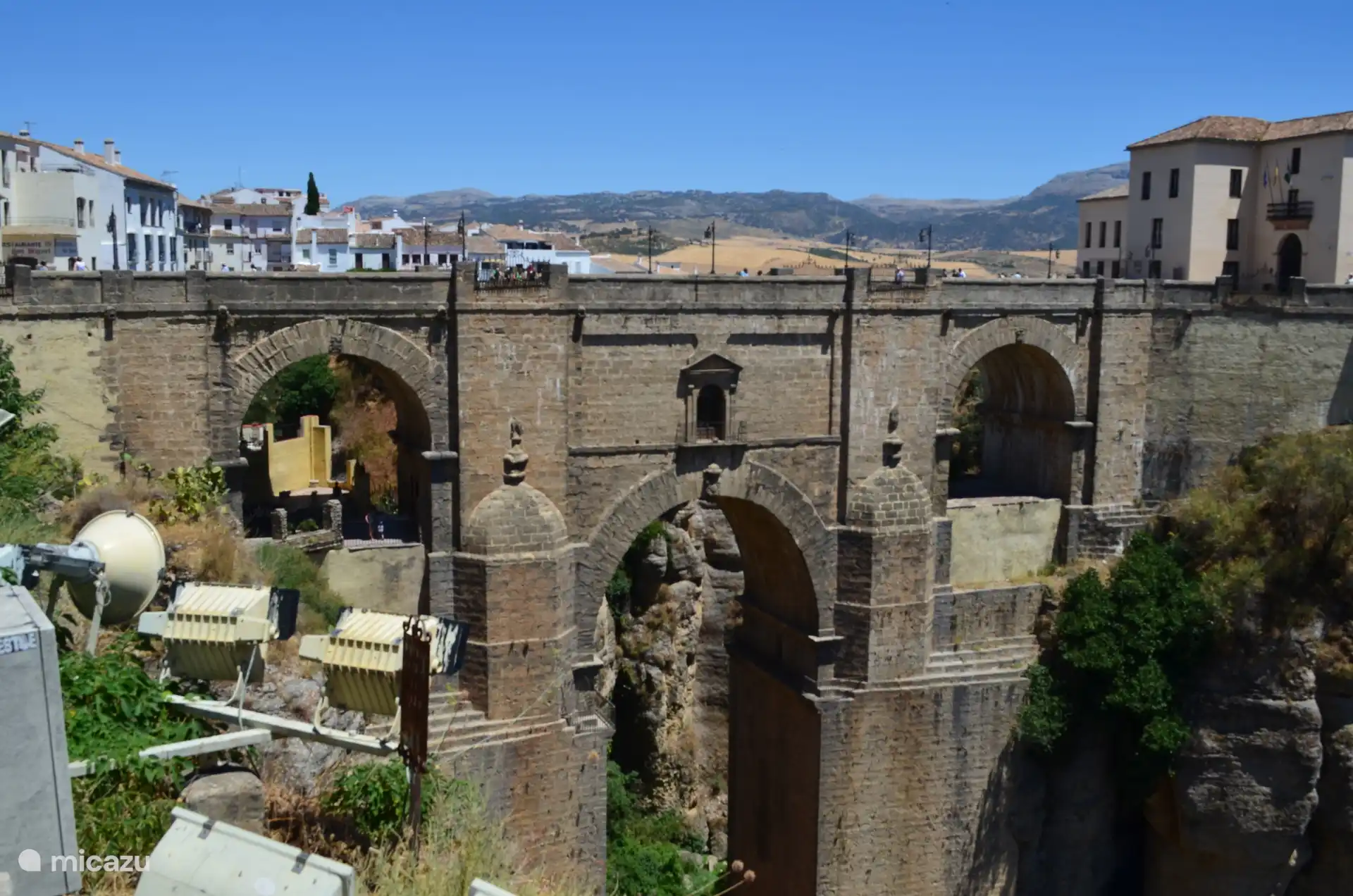Une heure de route jusqu’à la magnifique ville de Ronda !