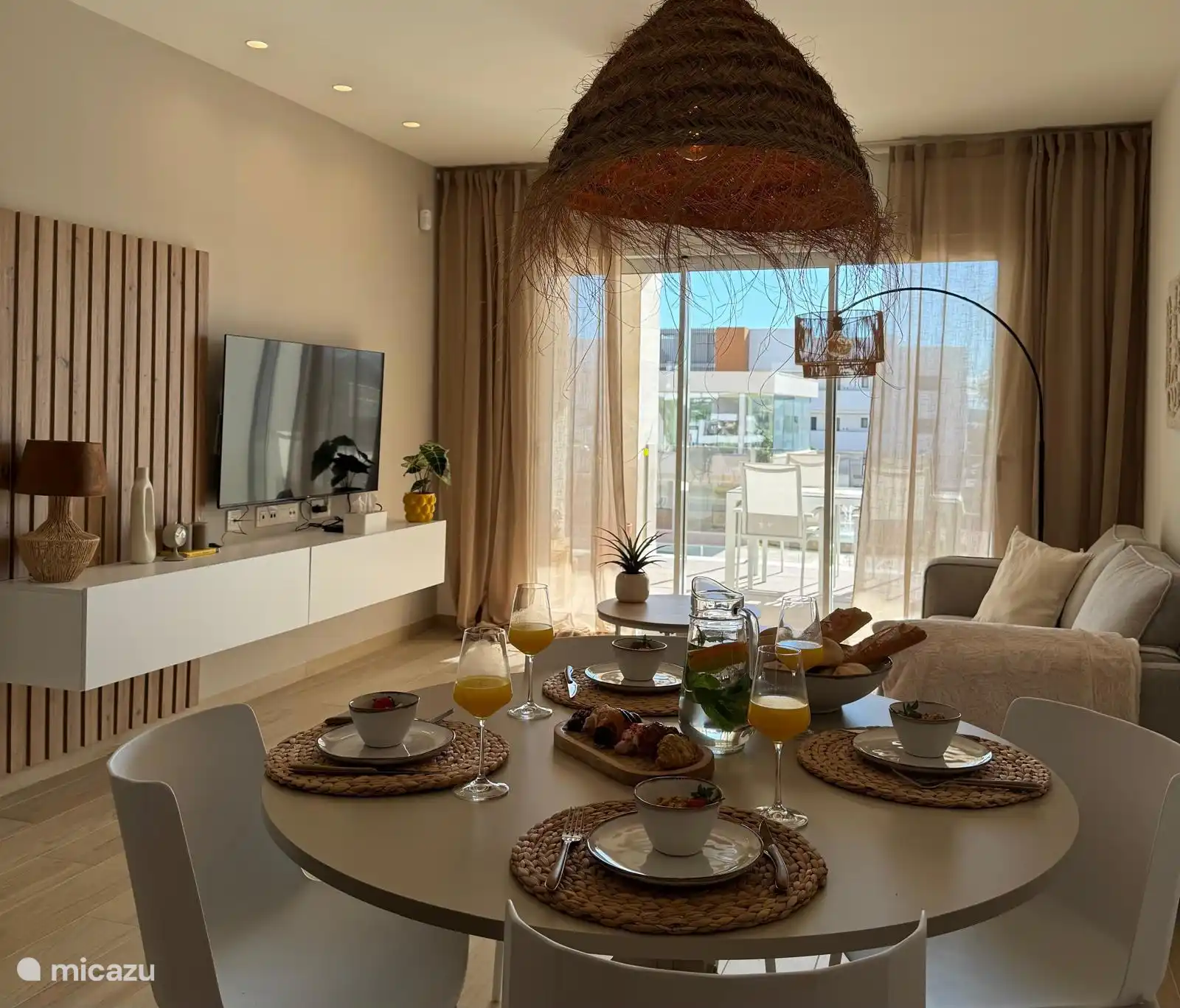 Ook vanaf de eettafel uitzicht