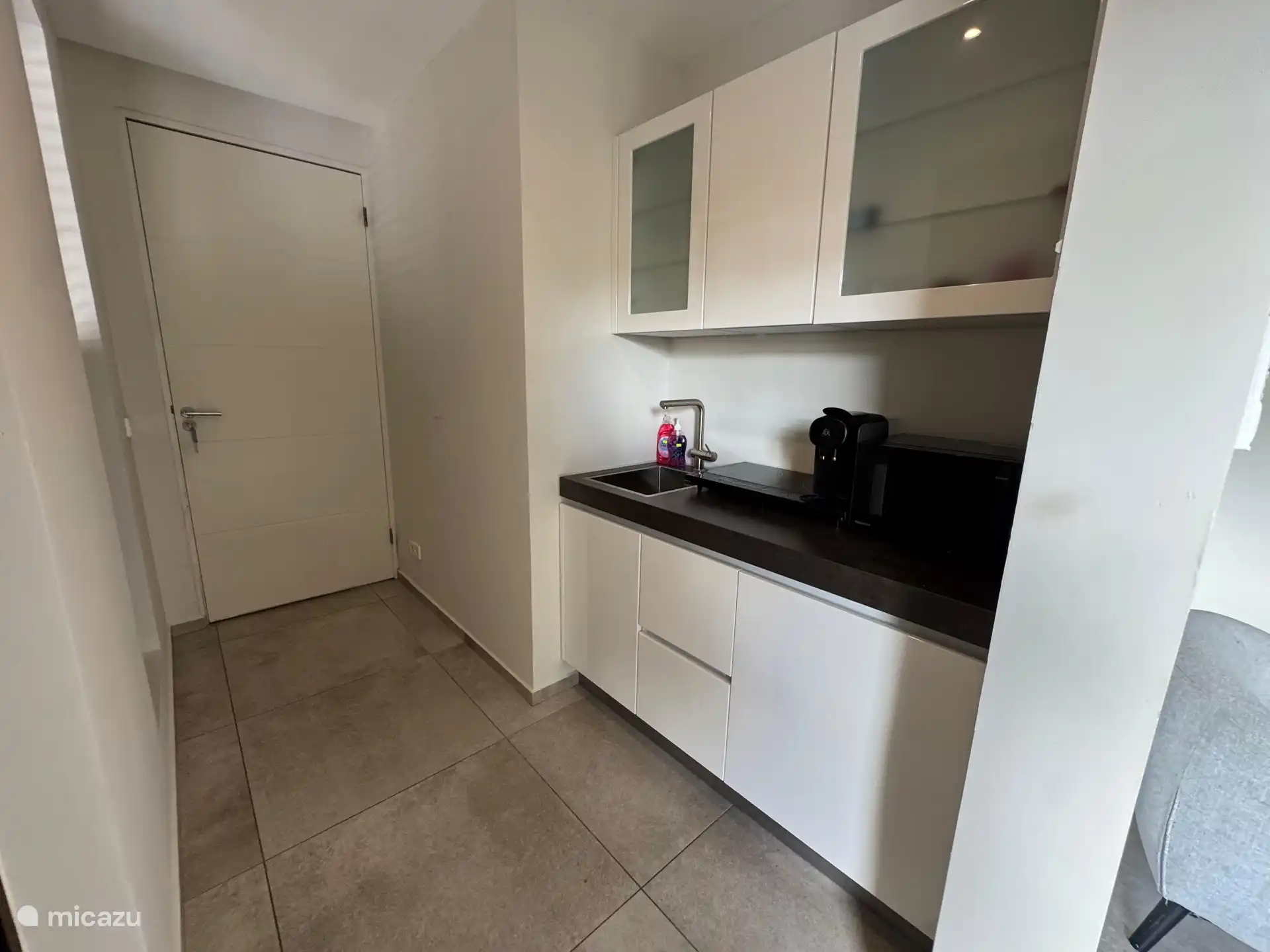 Kitchenette fully equiped