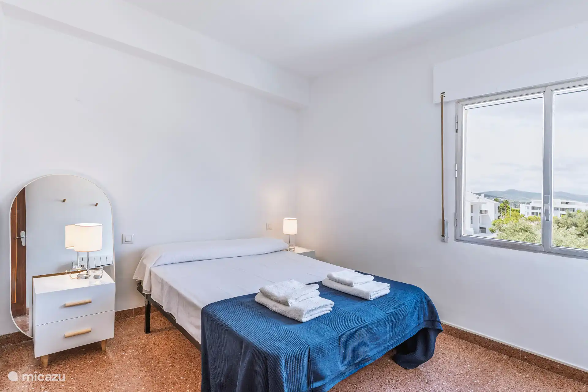 Slaapkamer met dubbelbed